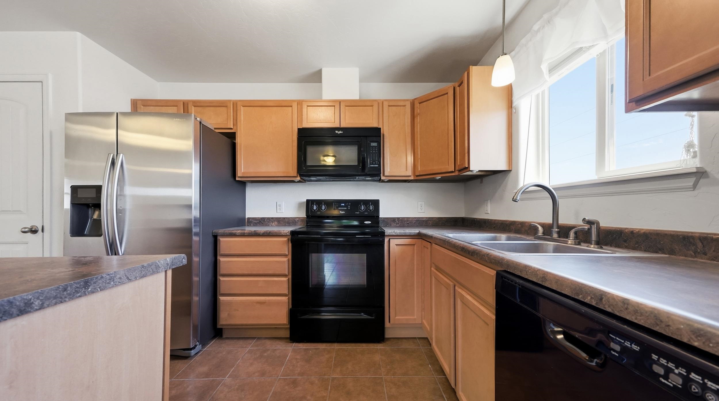 644 Serenity Lane Property Photo 11