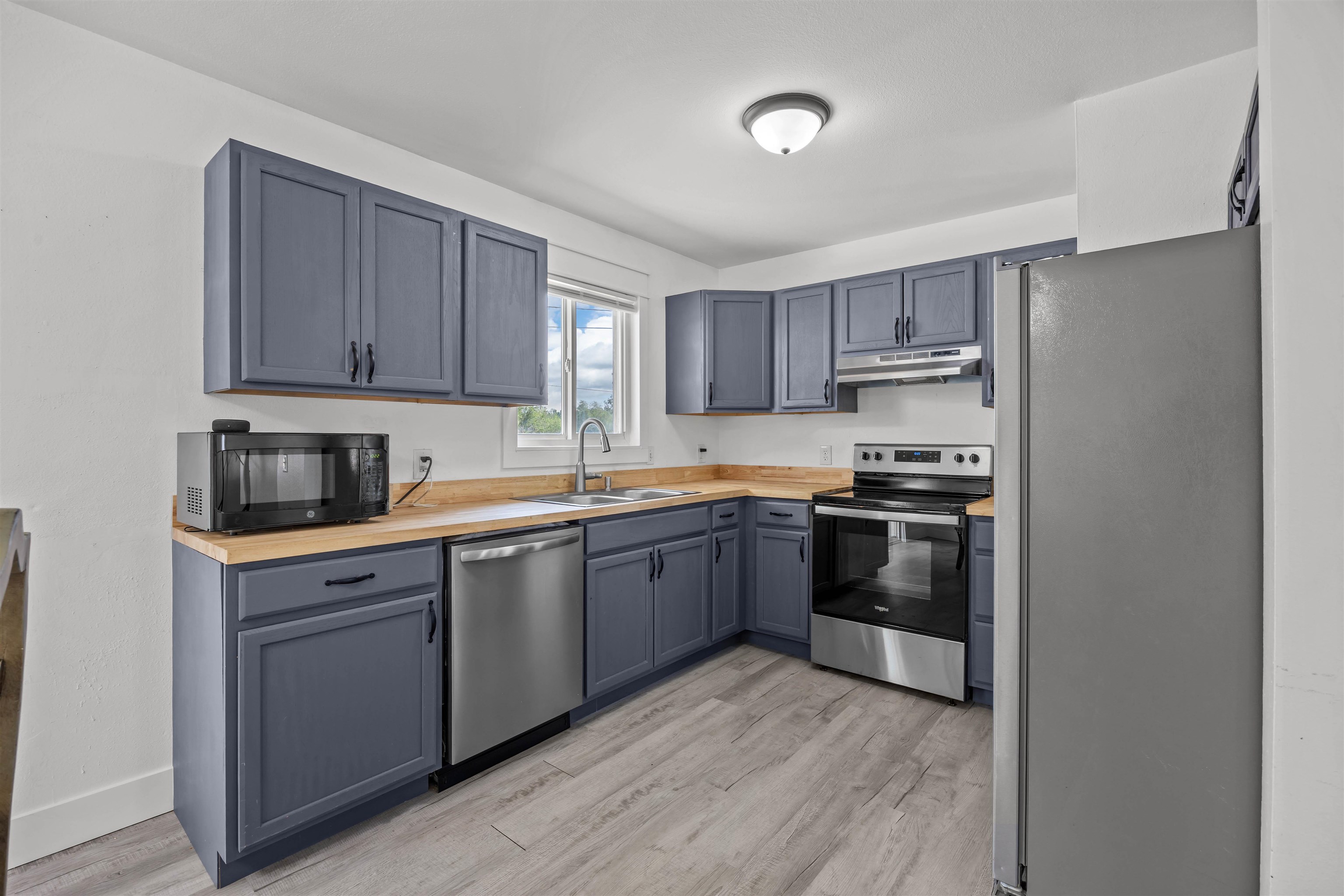 744 E Rio Blanco Avenue Property Photo 10