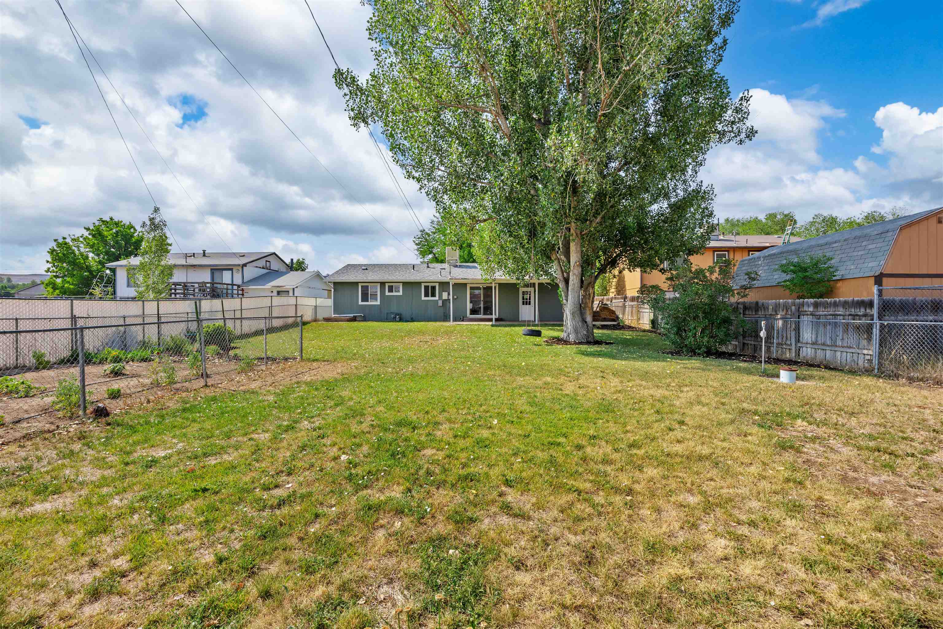 744 E Rio Blanco Avenue Property Photo 25