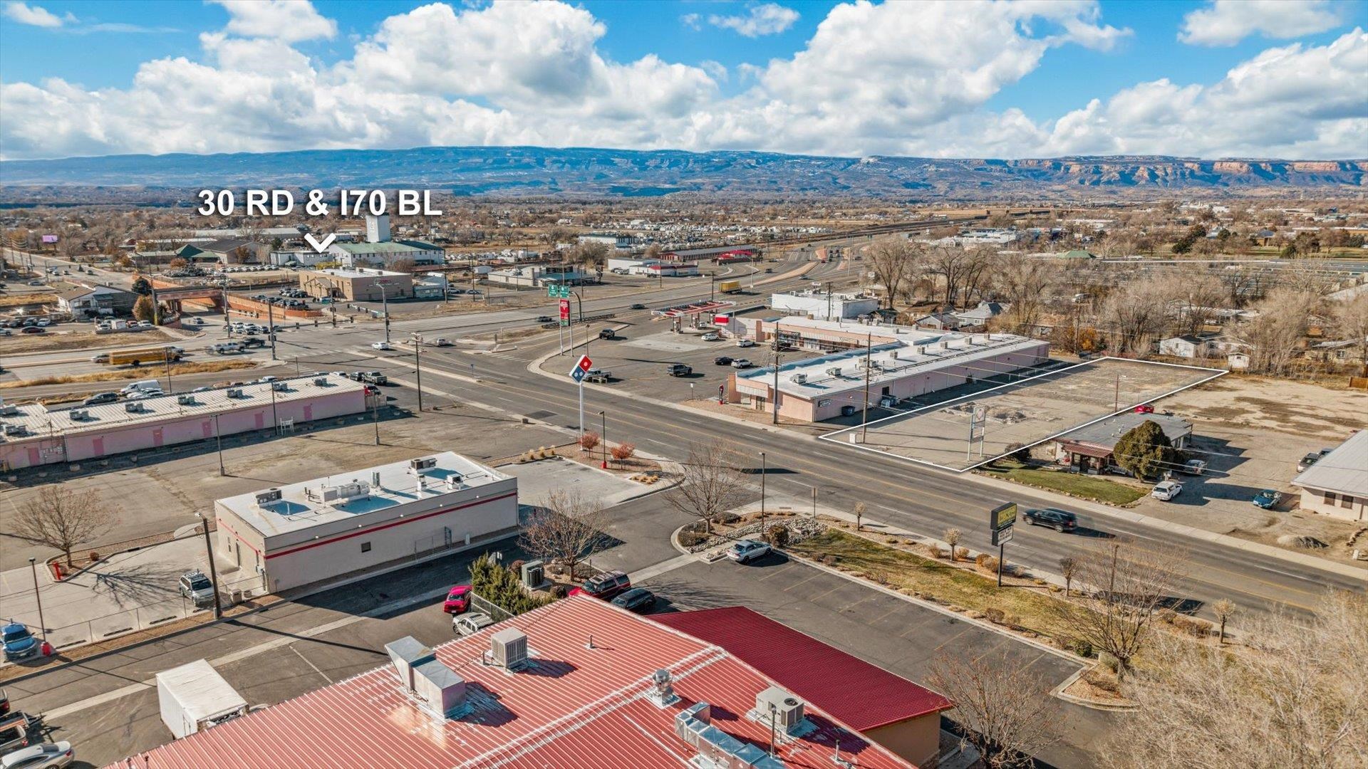 511 30 Road Property Photo 5