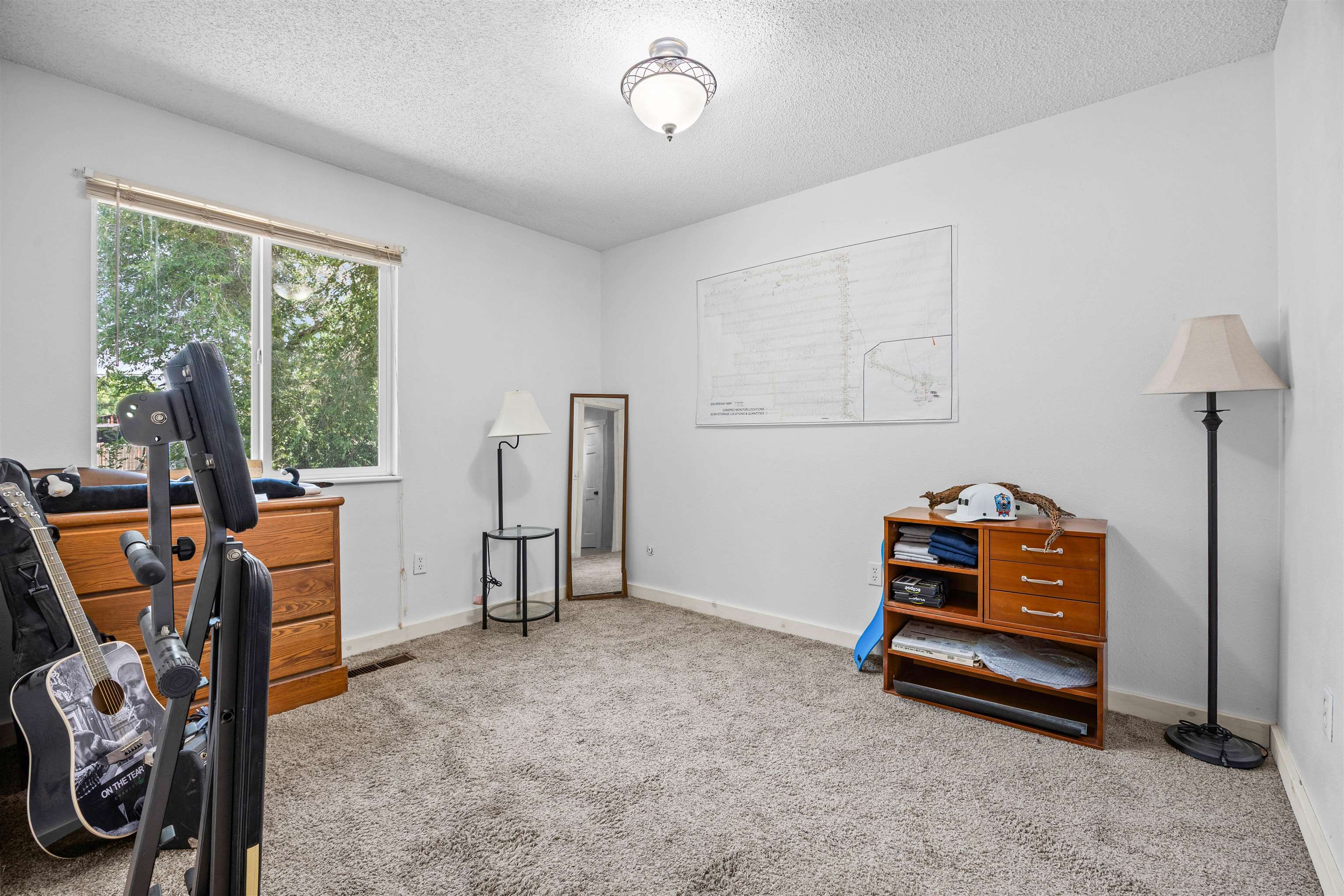 708 E Rio Blanco Avenue Property Photo 17
