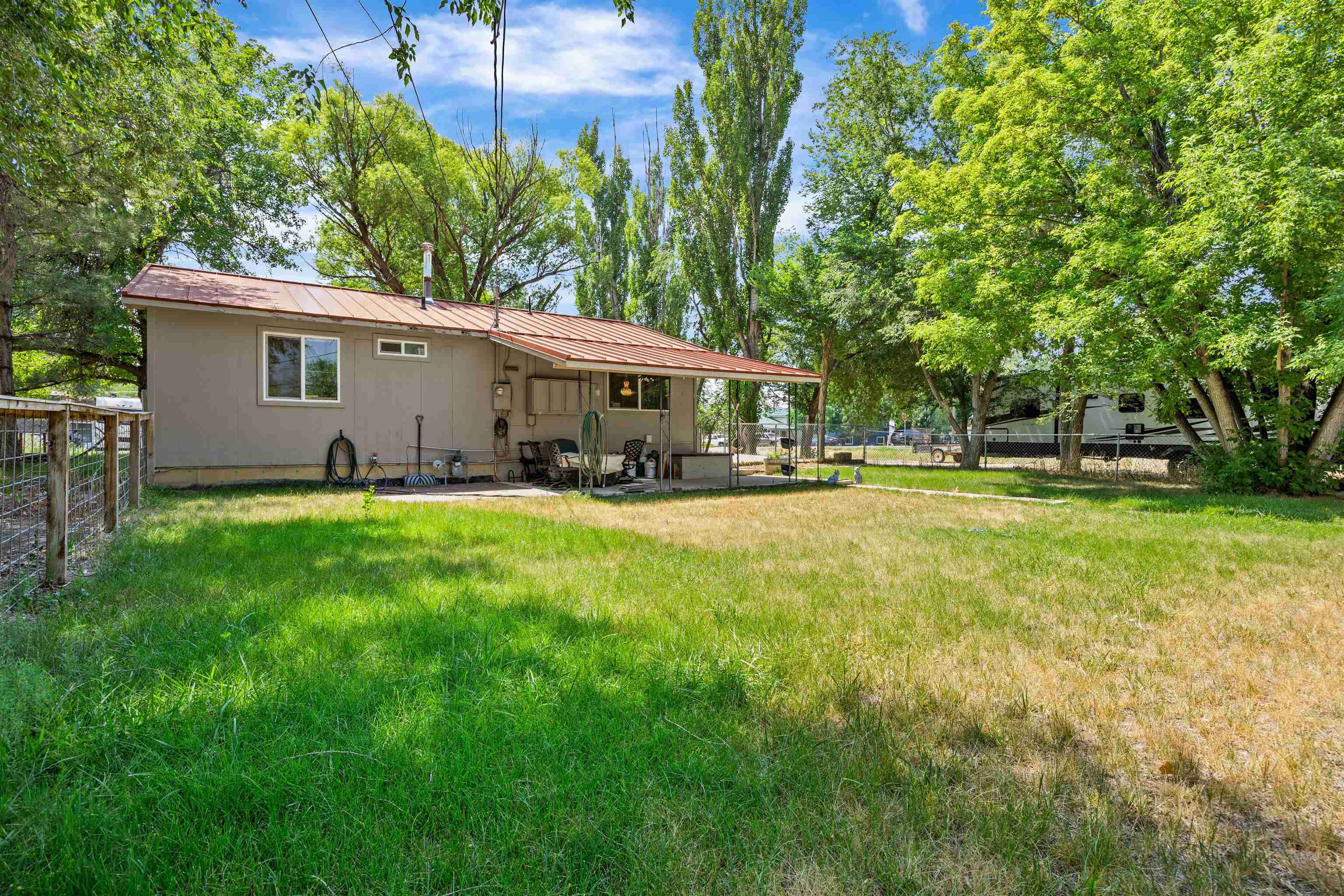 708 E Rio Blanco Avenue Property Photo 21