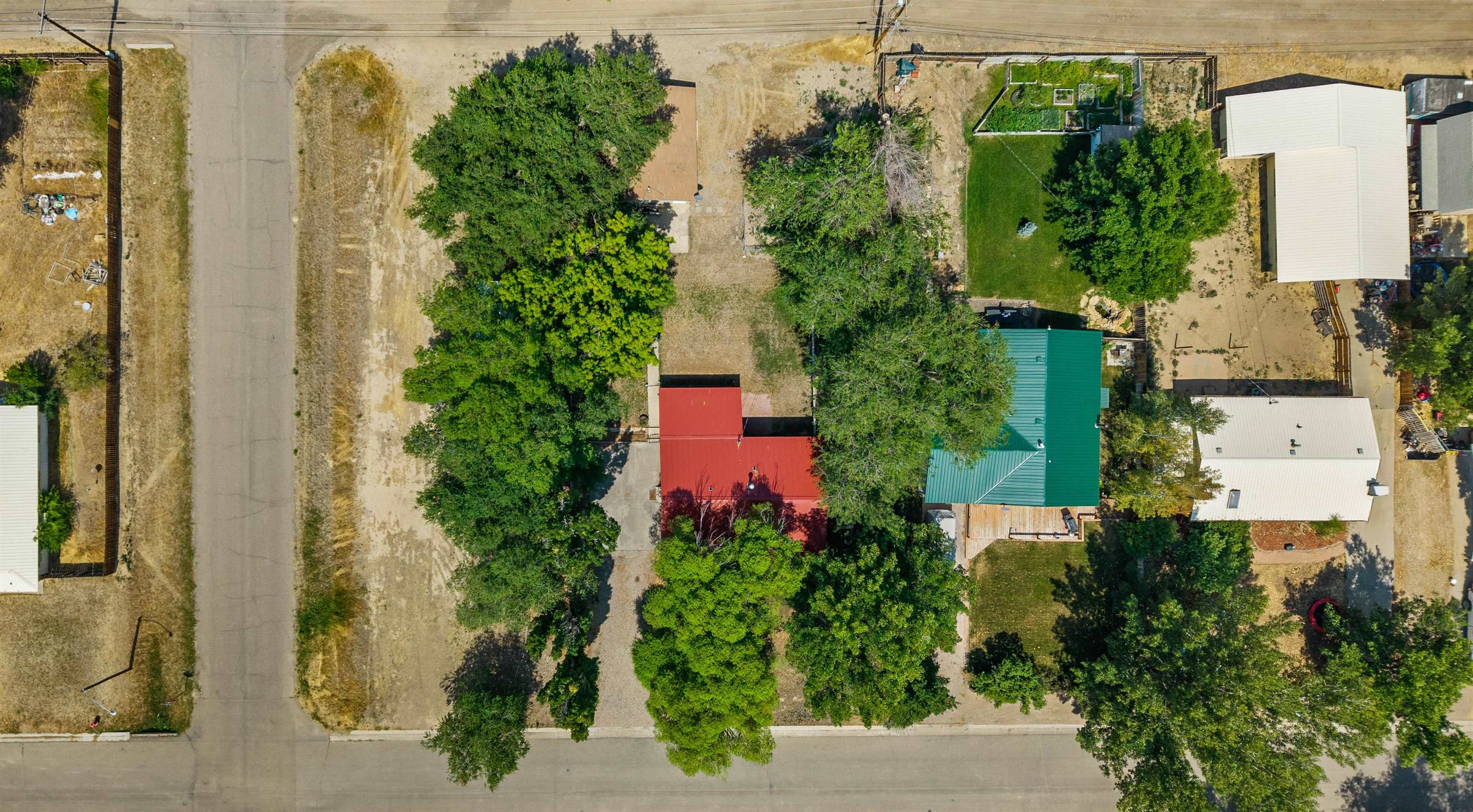 708 E Rio Blanco Avenue Property Photo 23