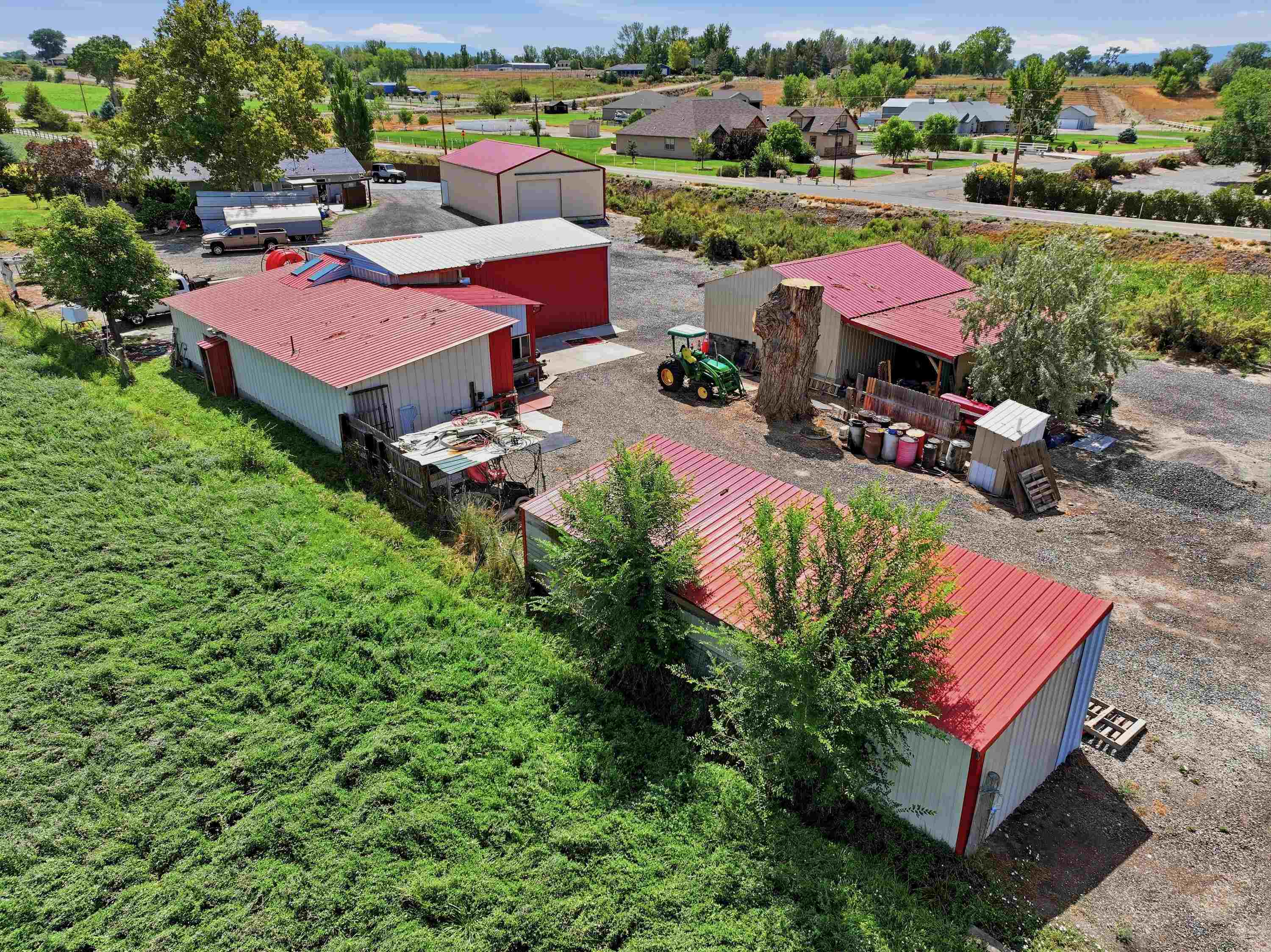 1001 24 Road Property Photo 7