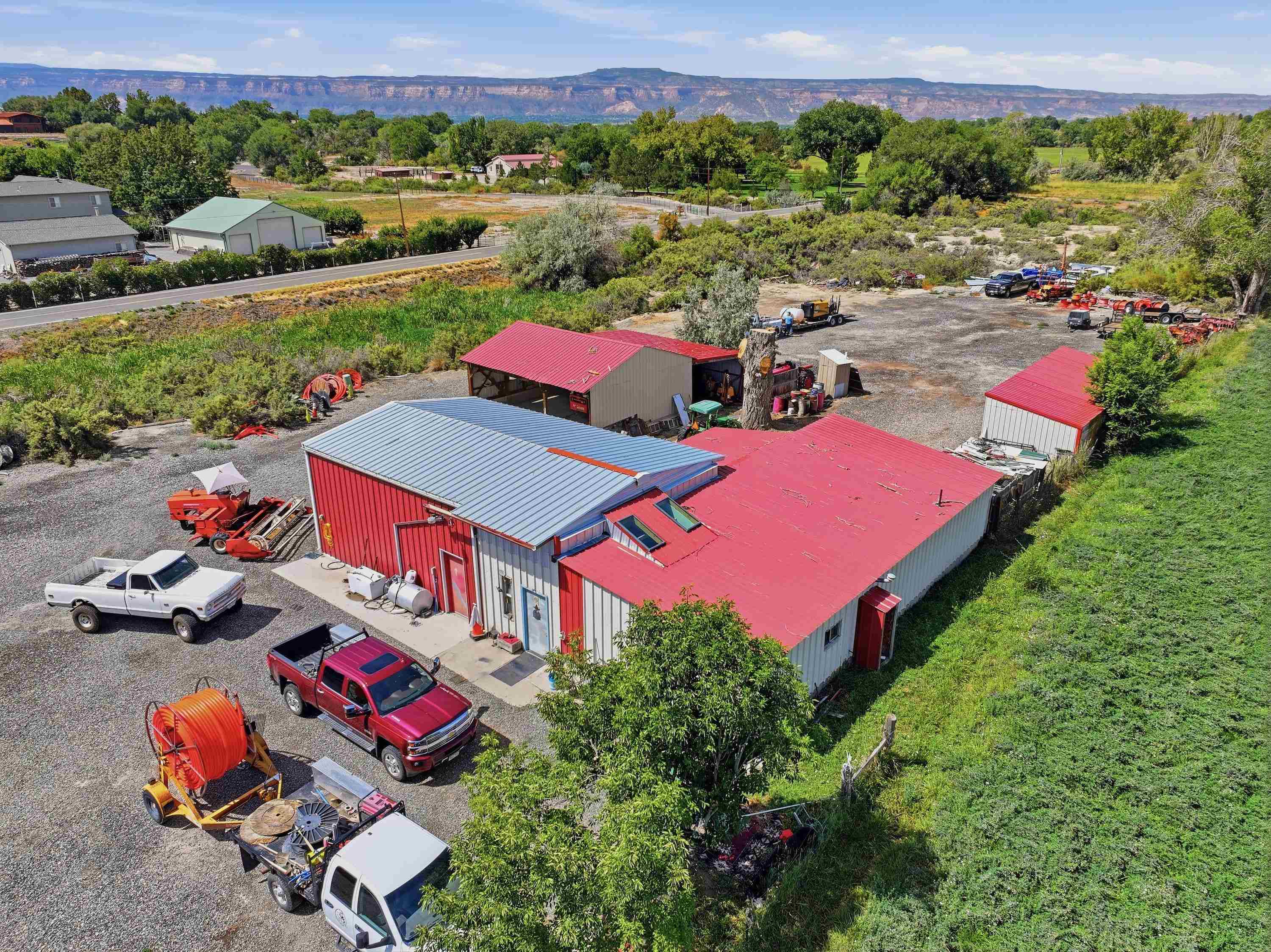 1001 24 Road Property Photo 12