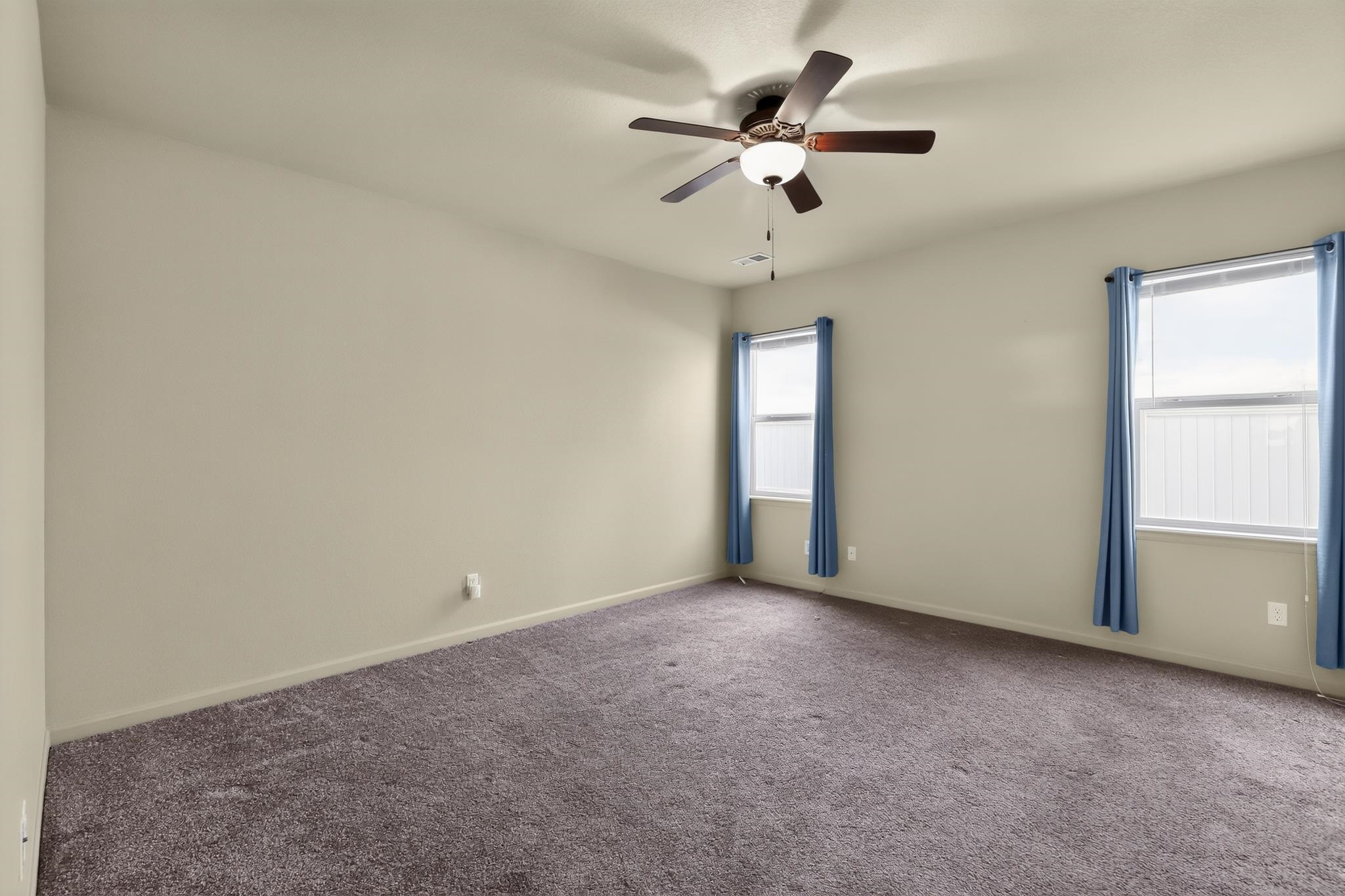 672 Chaffee Avenue Property Photo 17