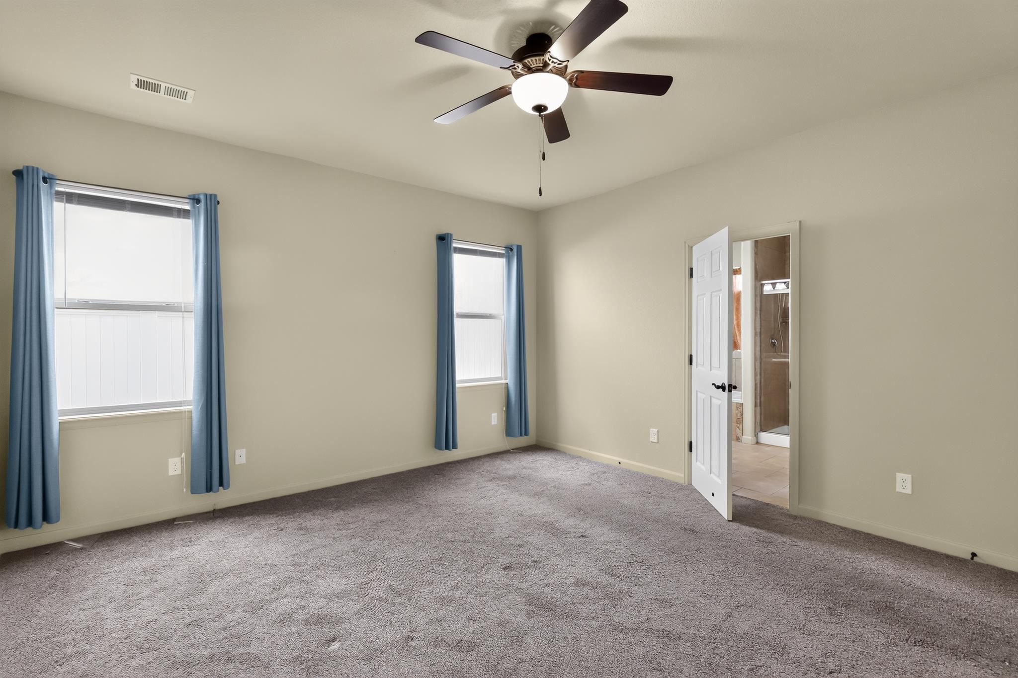 672 Chaffee Avenue Property Photo 18