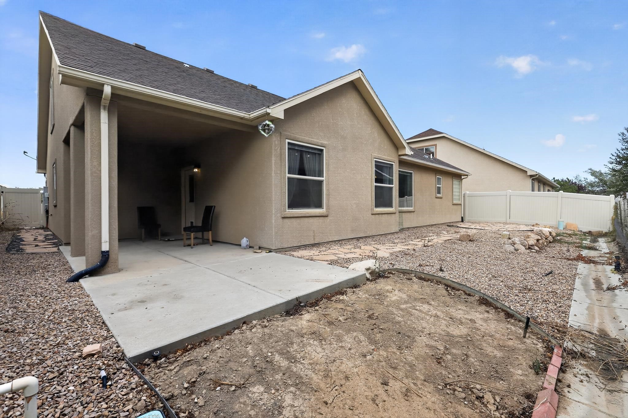 672 Chaffee Avenue Property Photo 26