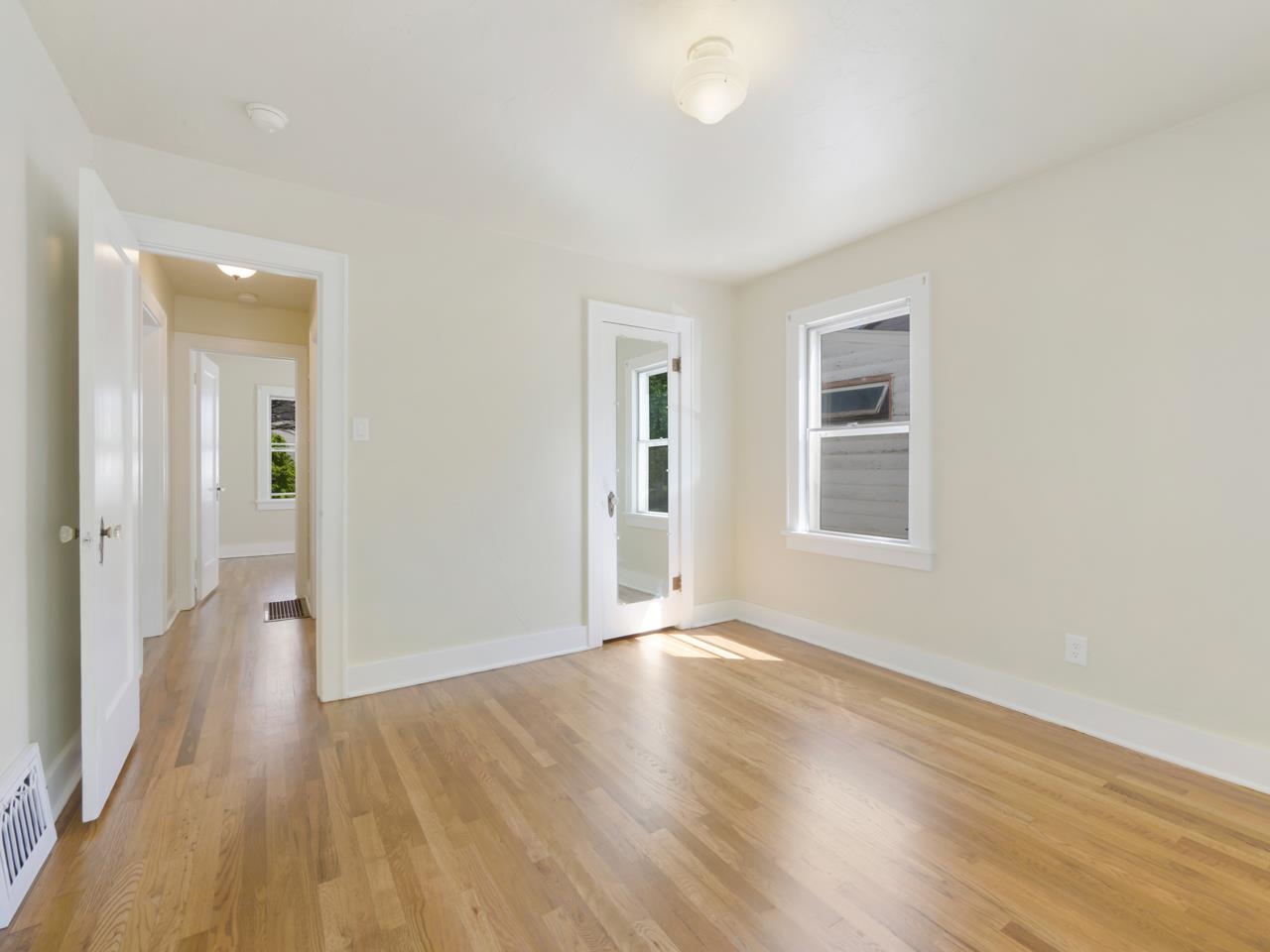 1434 White Avenue Property Photo 14