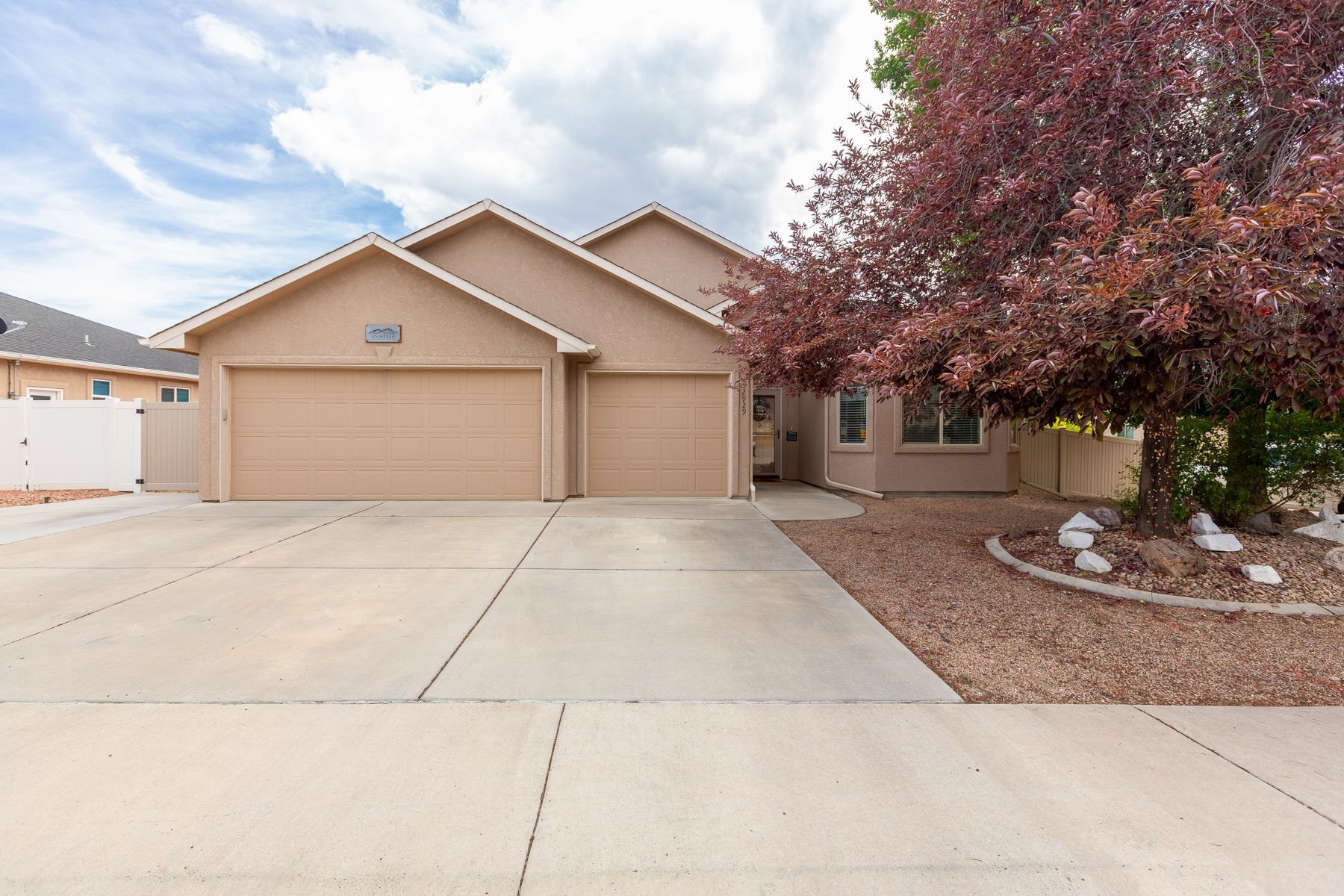 2929 Annelie Lane Property Photo 1