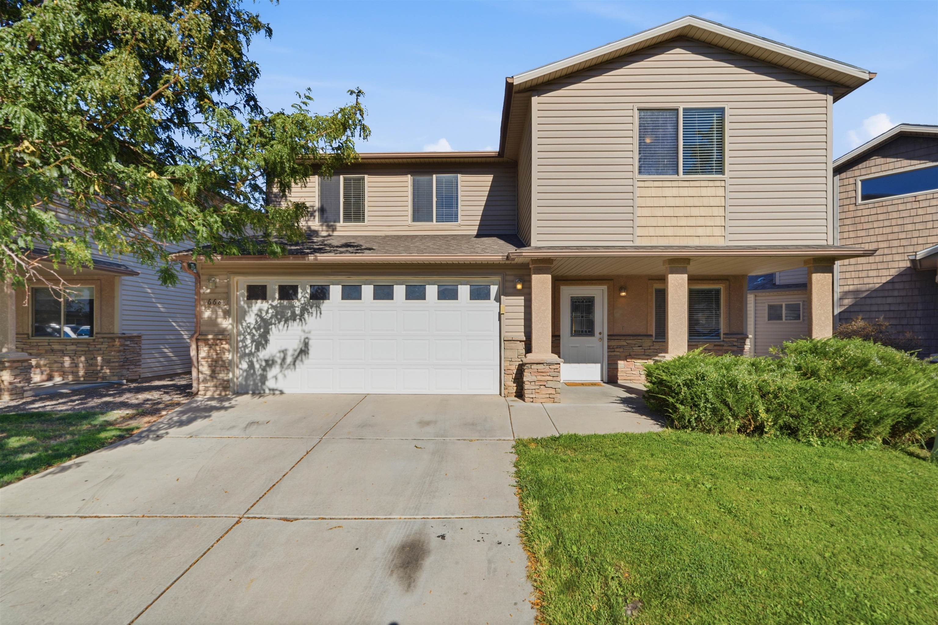 668 Pleasant Court Property Photo 1