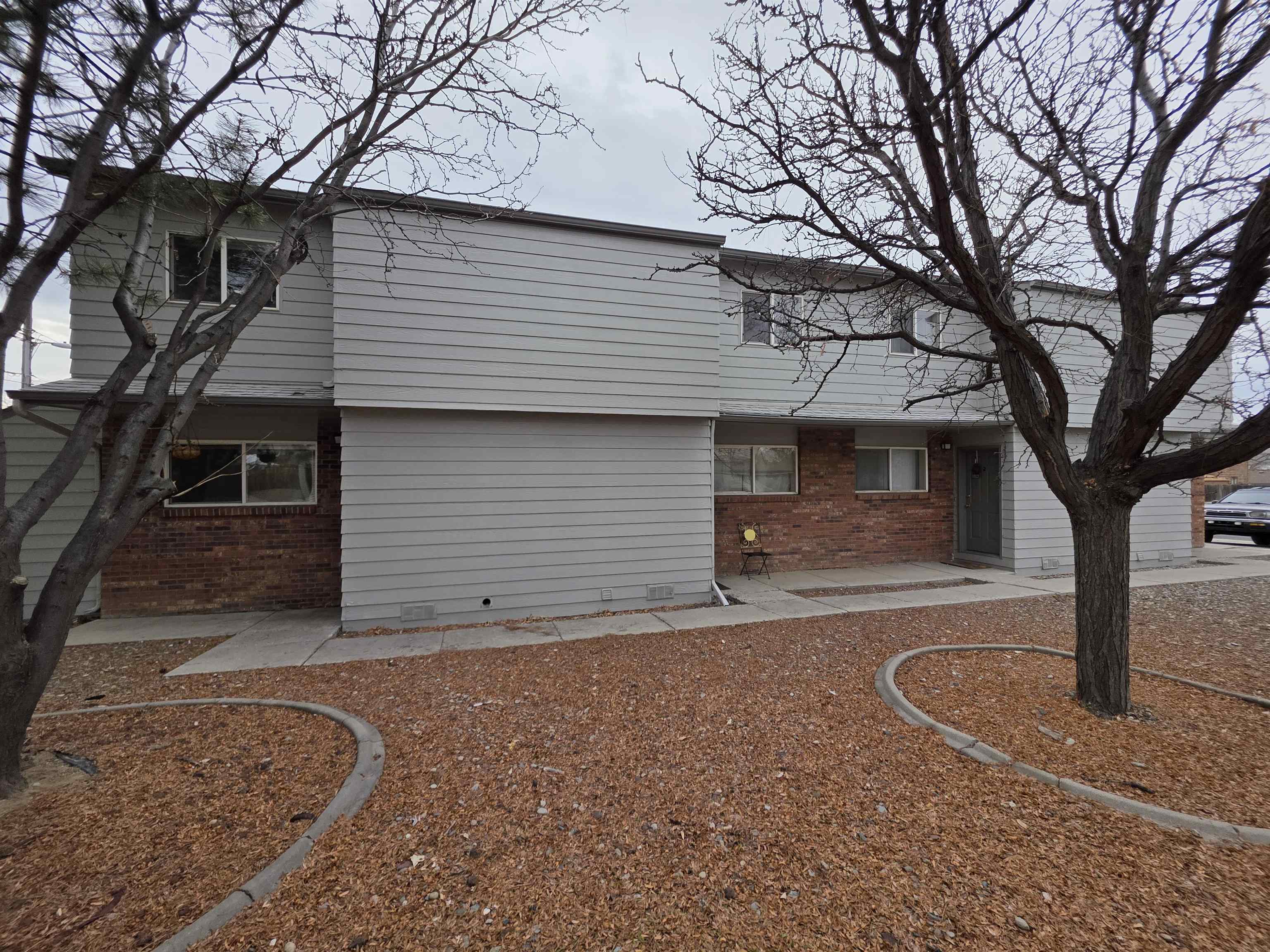 558 Garfield Drive Property Photo 3