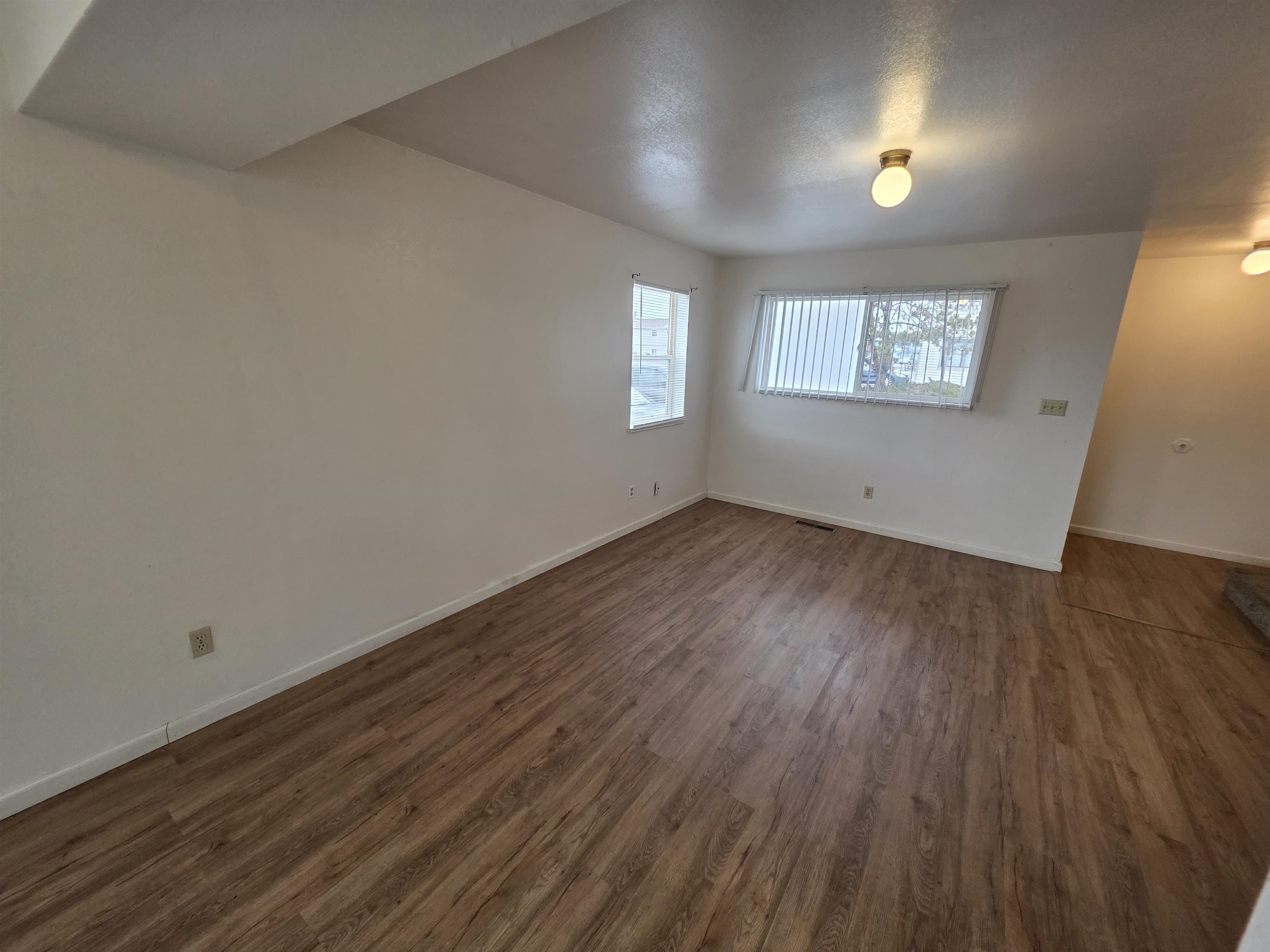 558 Garfield Drive Property Photo 16