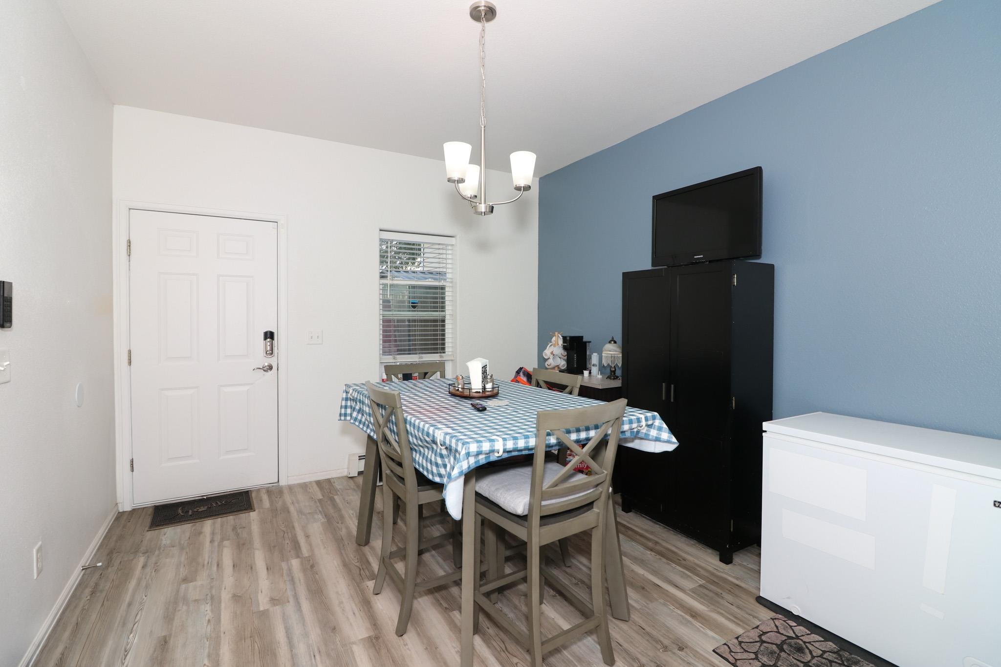 2946 D Road Property Photo 11