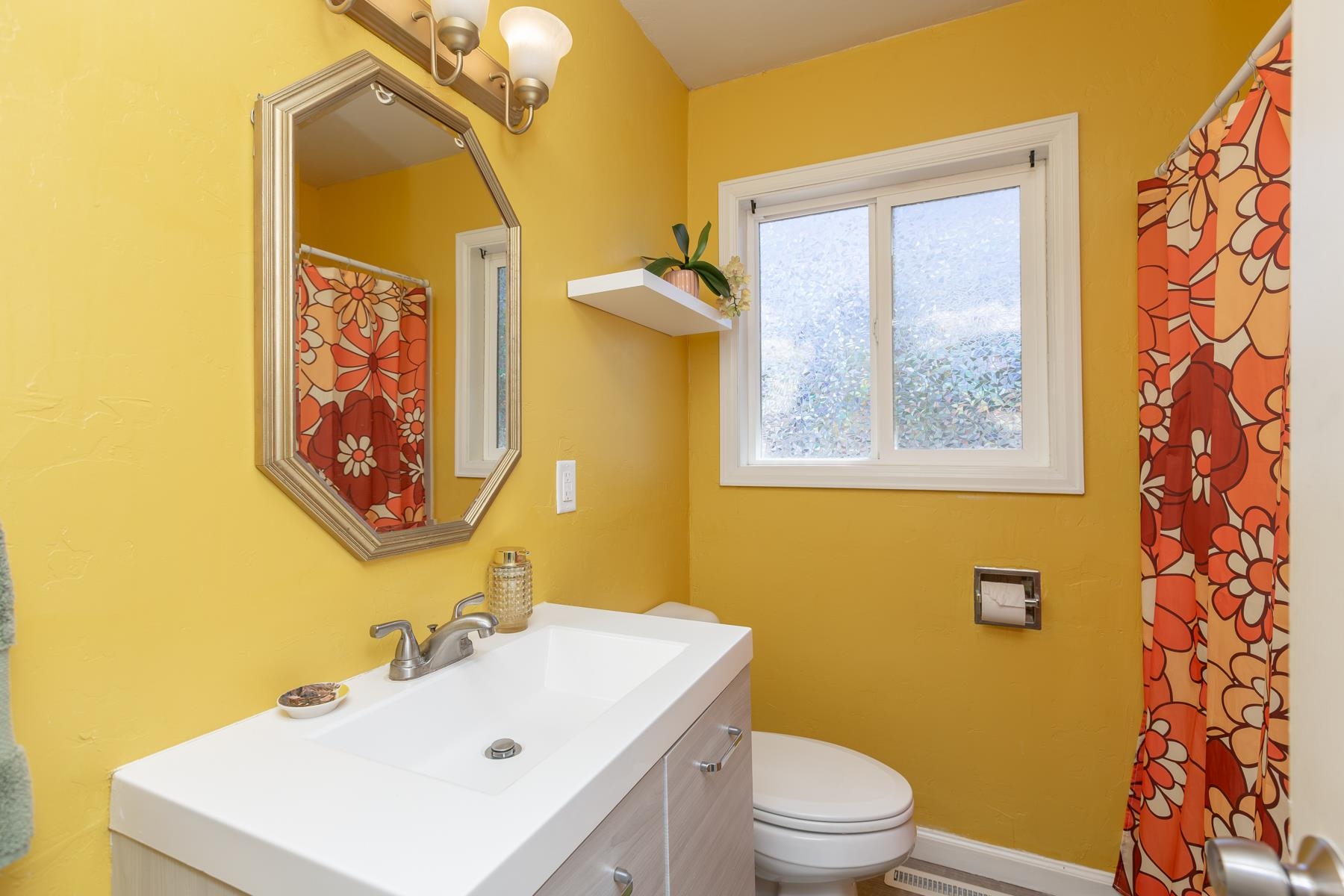 1047 E Aspen Avenue Property Photo 16