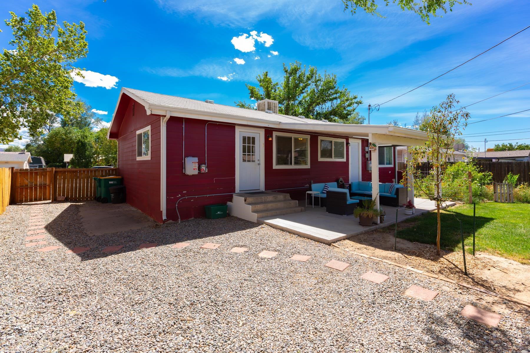 1047 E Aspen Avenue Property Photo 32