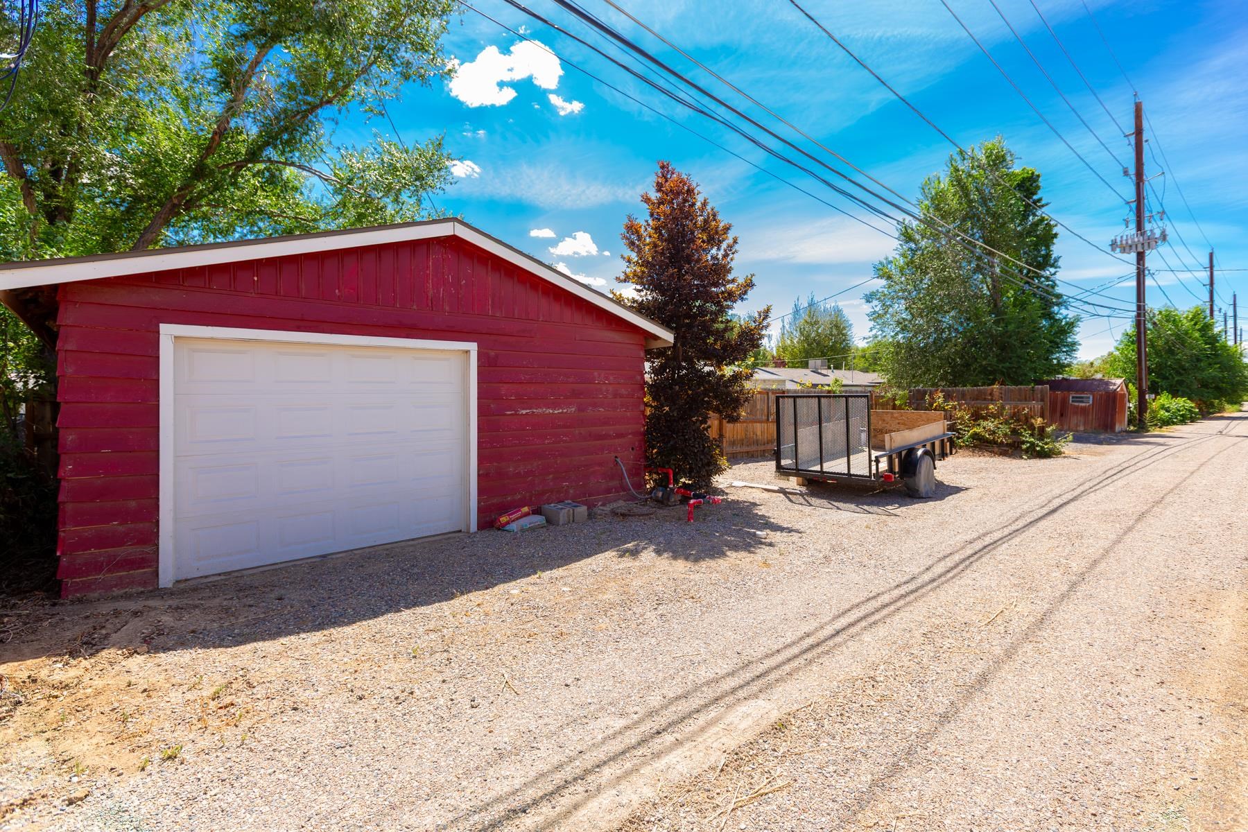 1047 E Aspen Avenue Property Photo 34