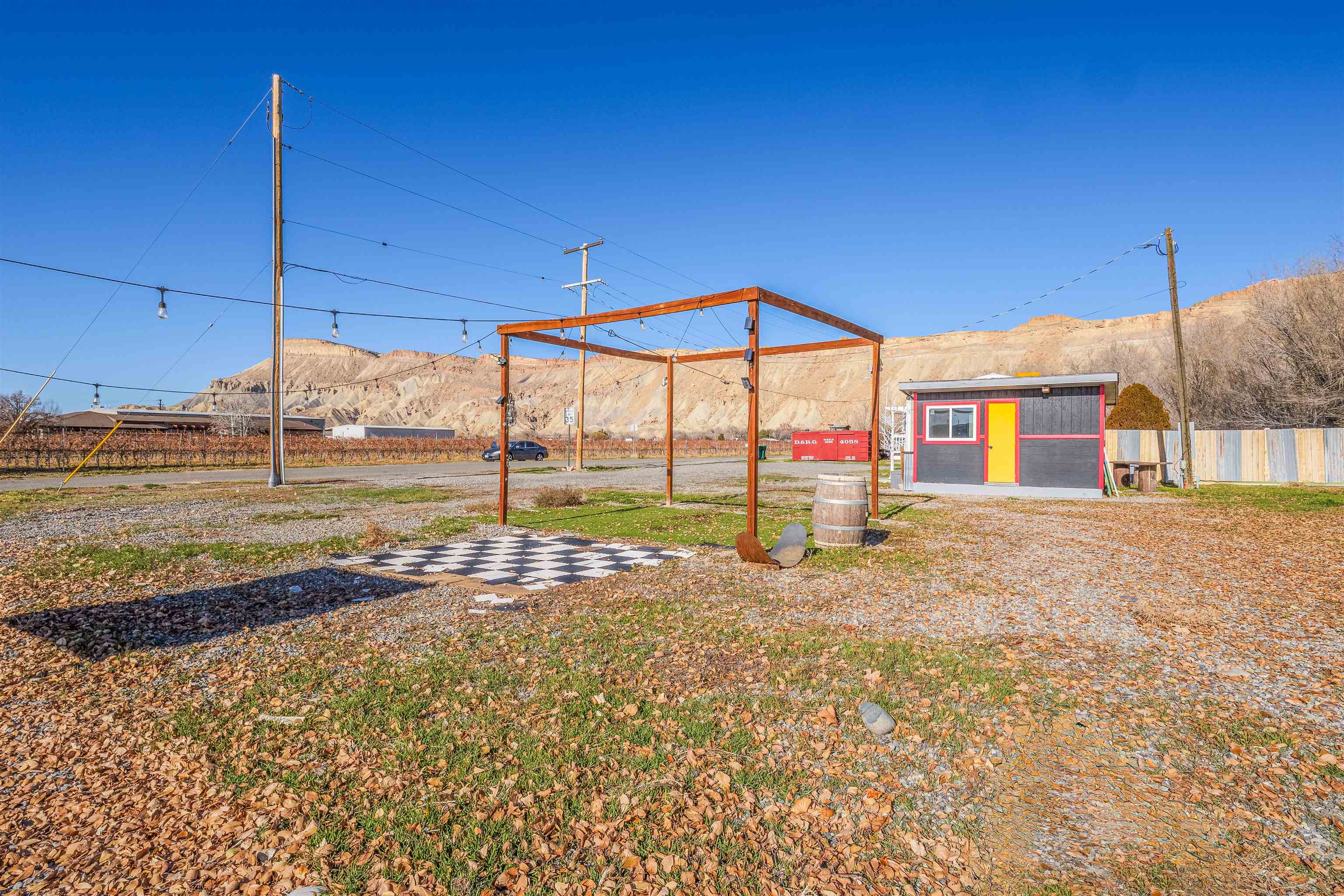 702 37 1/10 Road Property Photo 38