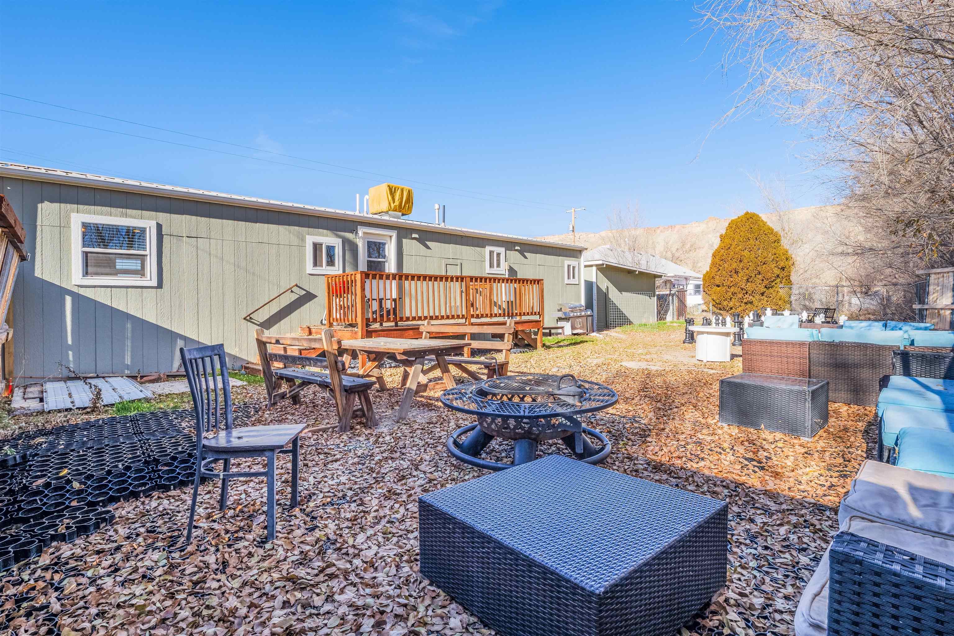702 37 1/10 Road Property Photo 41