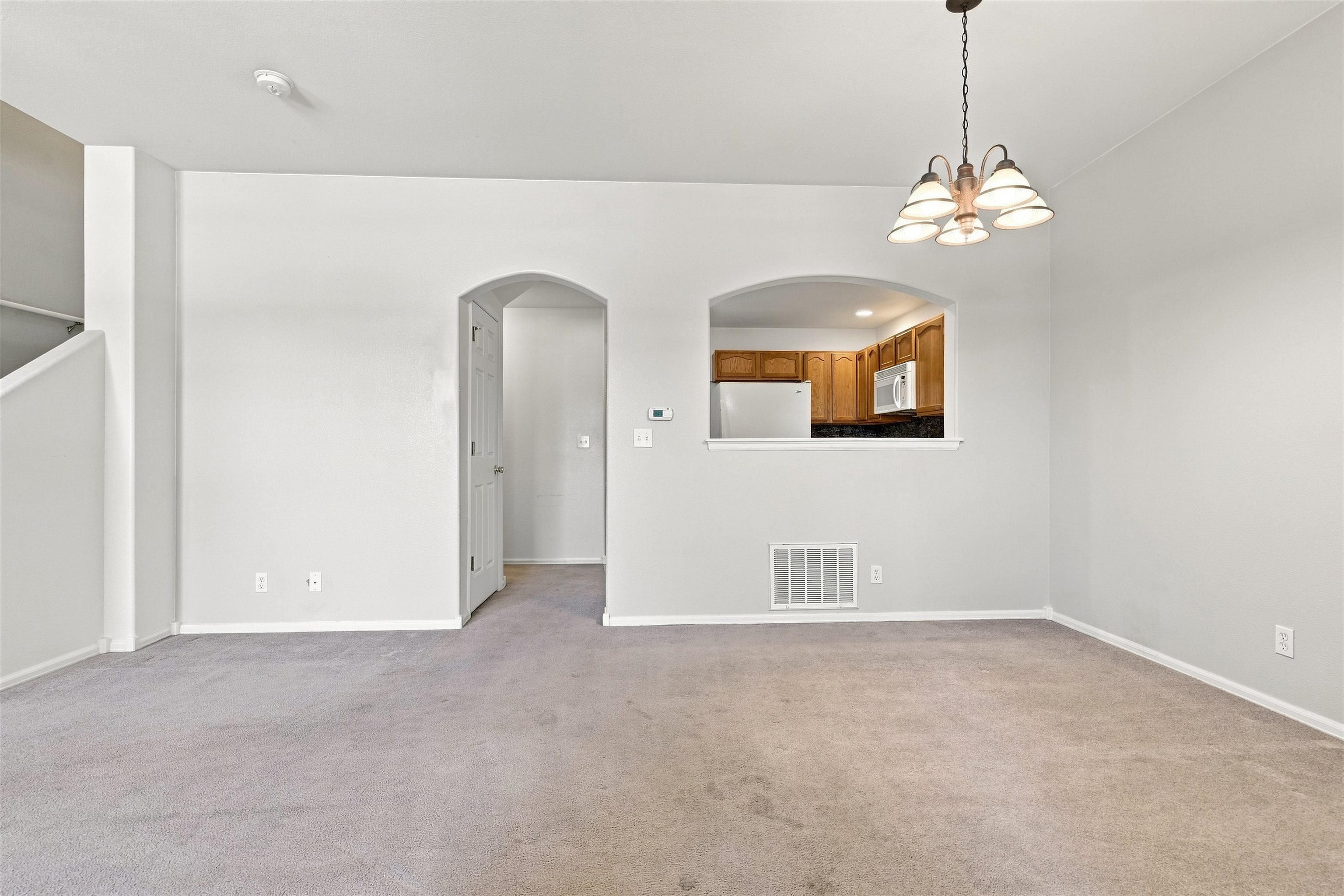 2485 Fountainhead Boulevard Property Photo 6