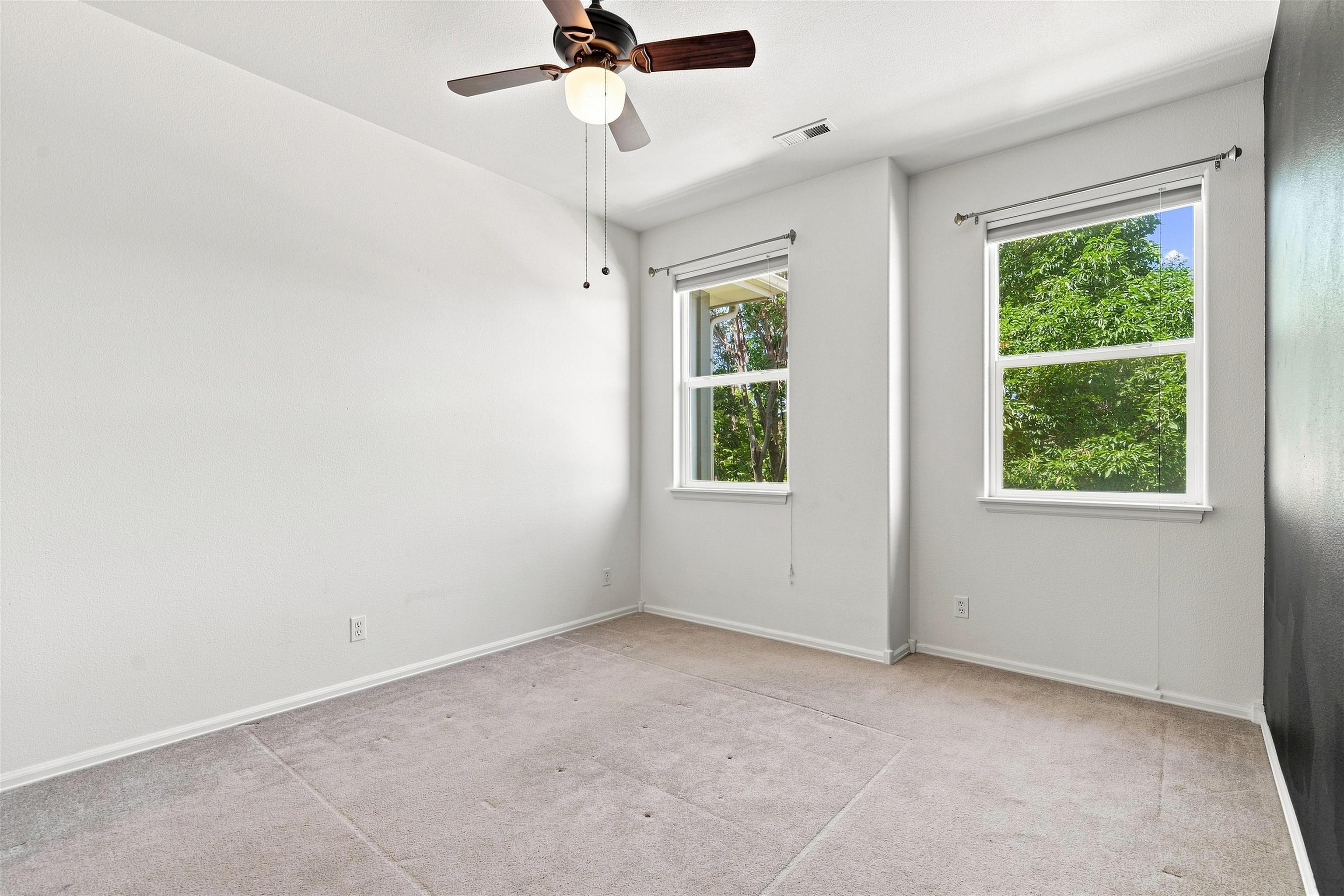 2485 Fountainhead Boulevard Property Photo 12