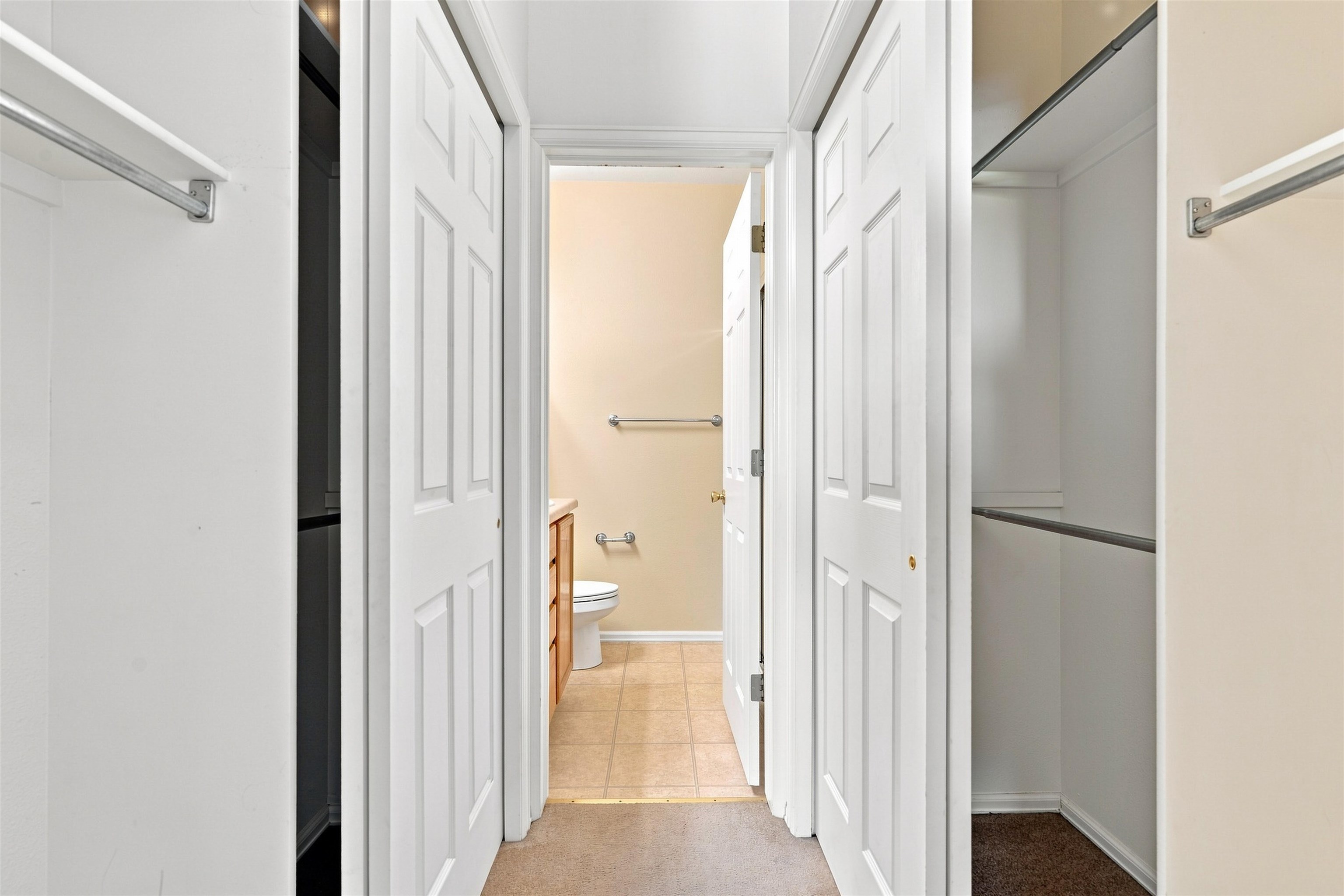 2485 Fountainhead Boulevard Property Photo 14