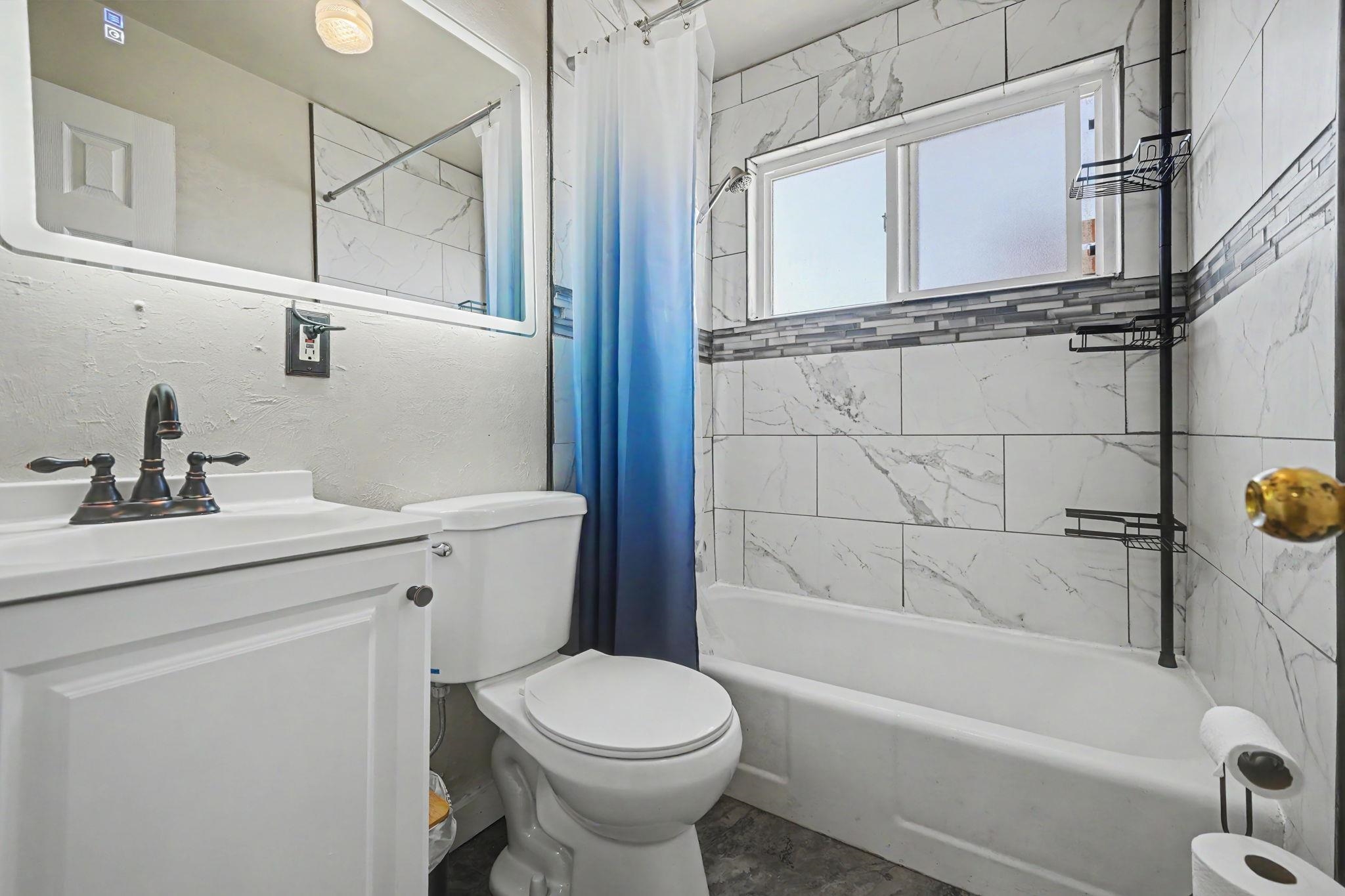 2533 Elm Avenue Property Photo 12