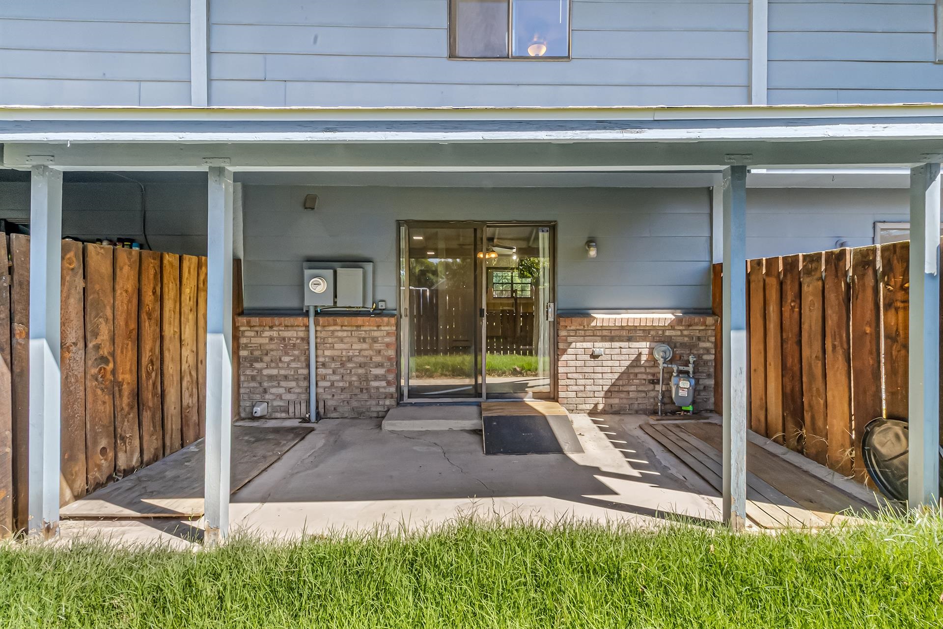 2721 Patterson Road Property Photo 9