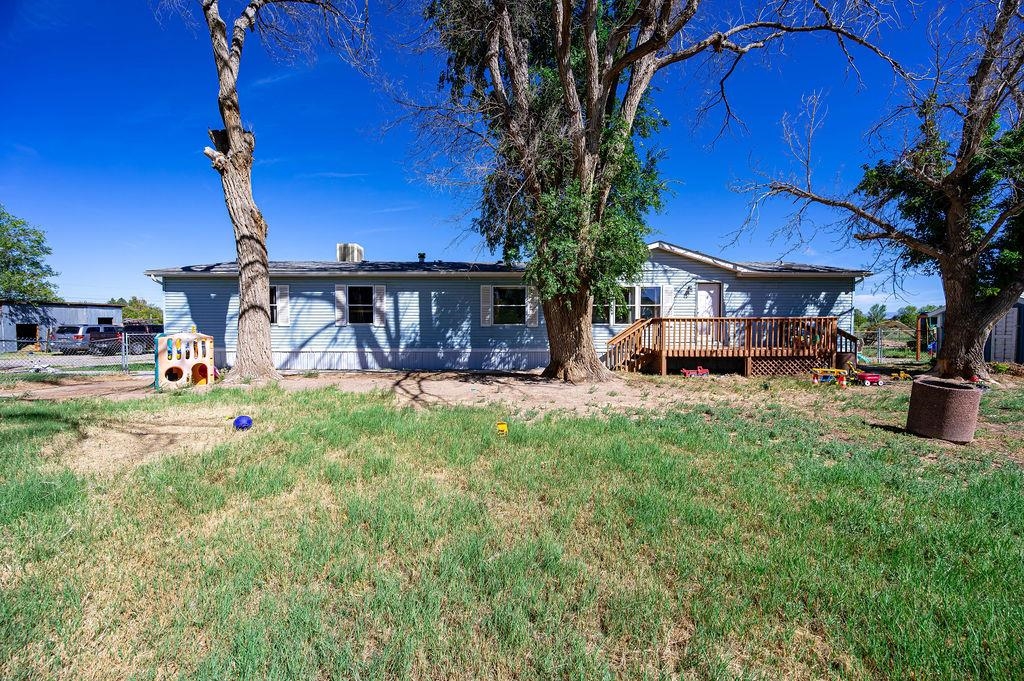 16022 B Road Property Photo 3