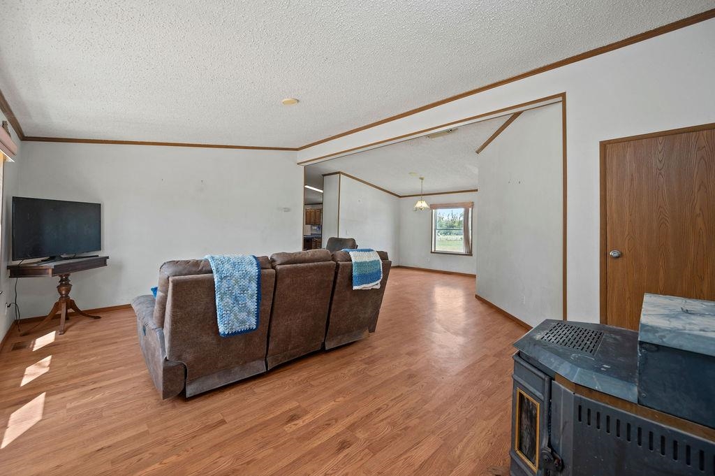16022 B Road Property Photo 4