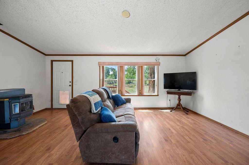 16022 B Road Property Photo 5