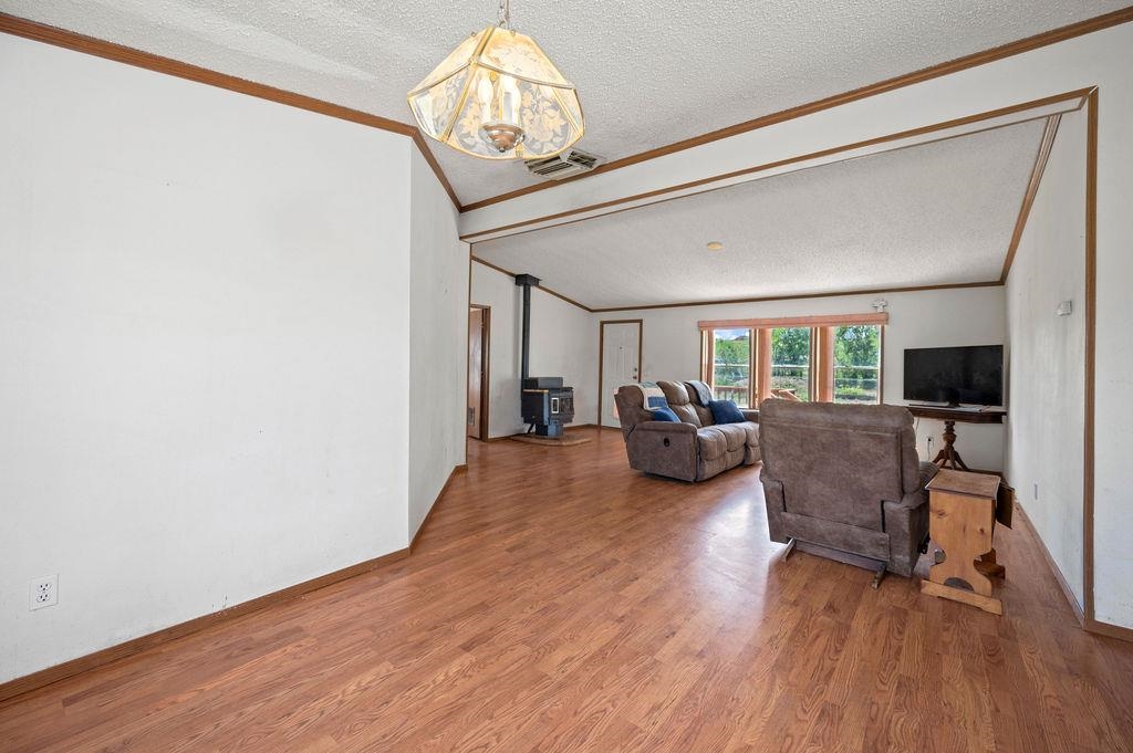 16022 B Road Property Photo 7