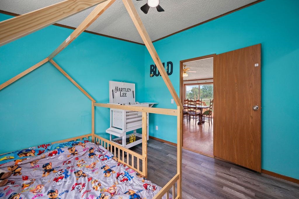 16022 B Road Property Photo 17