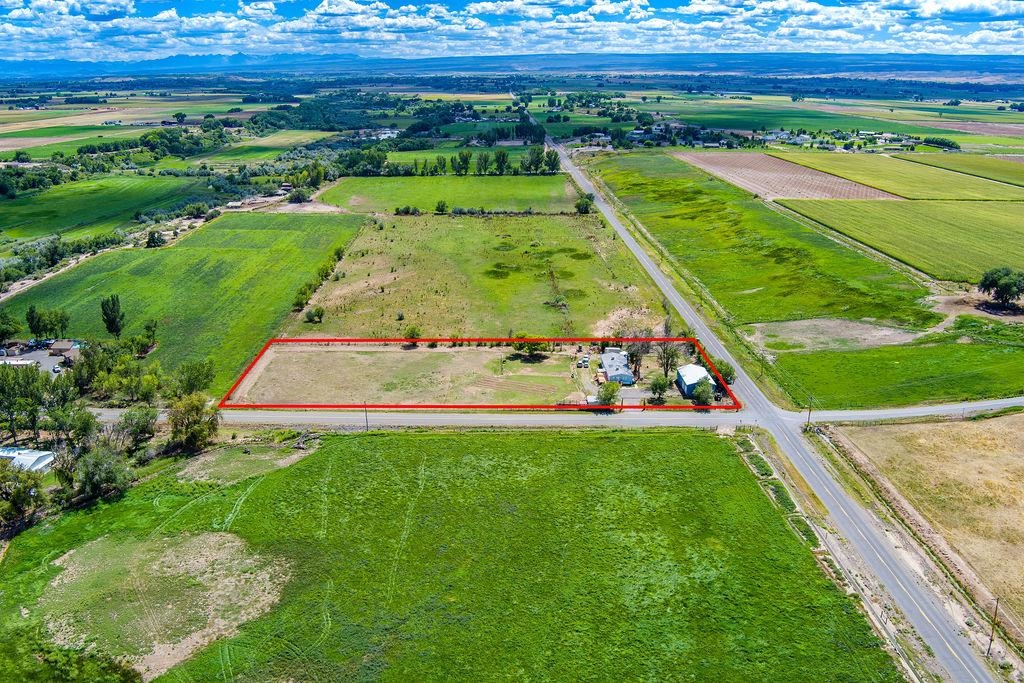 16022 B Road Property Photo 36
