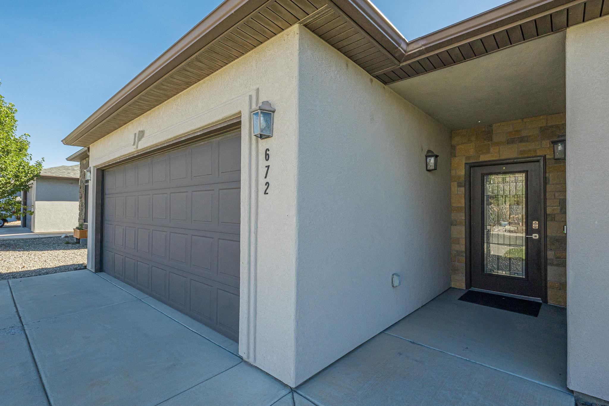672 Muirfield Drive Property Photo 6
