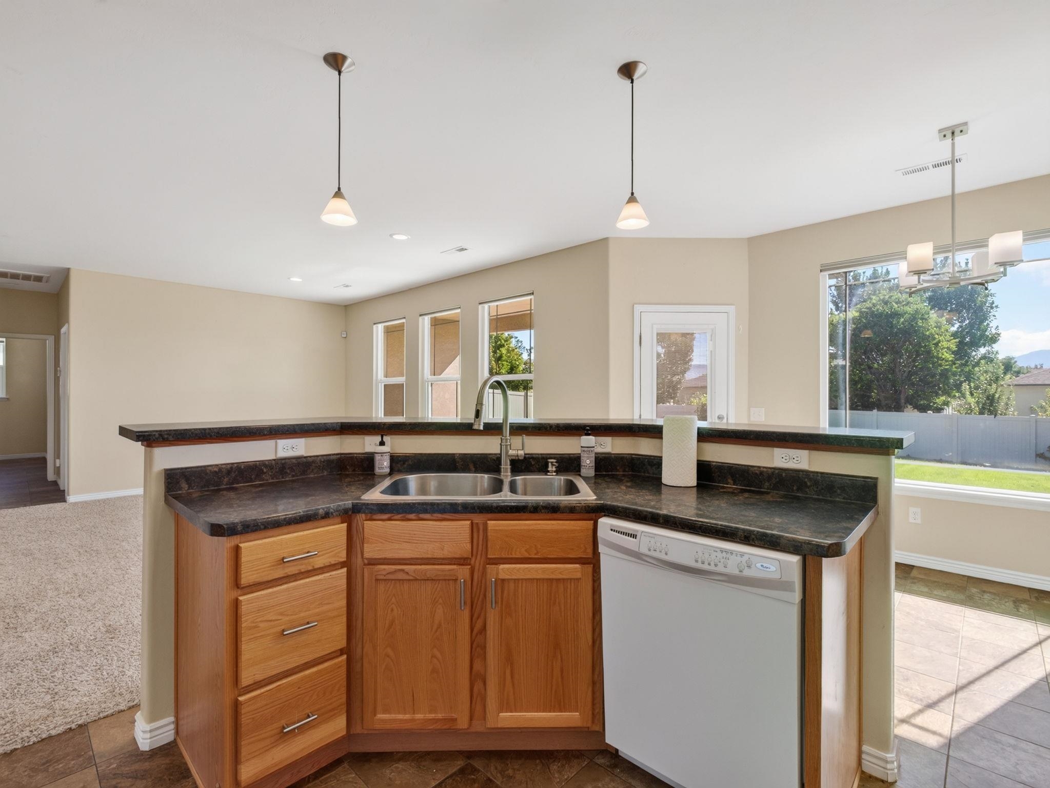 672 Muirfield Drive Property Photo 12