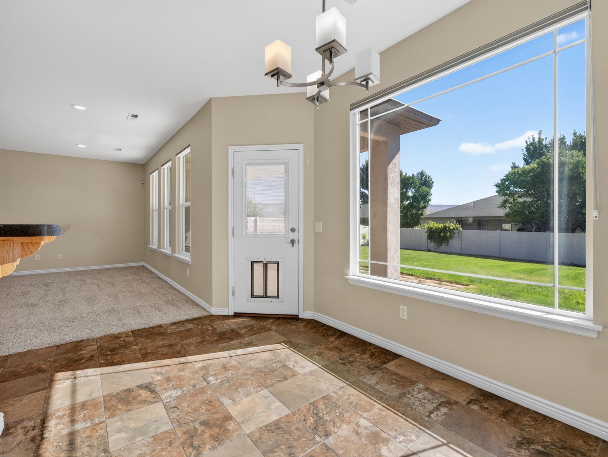 672 Muirfield Drive Property Photo 16