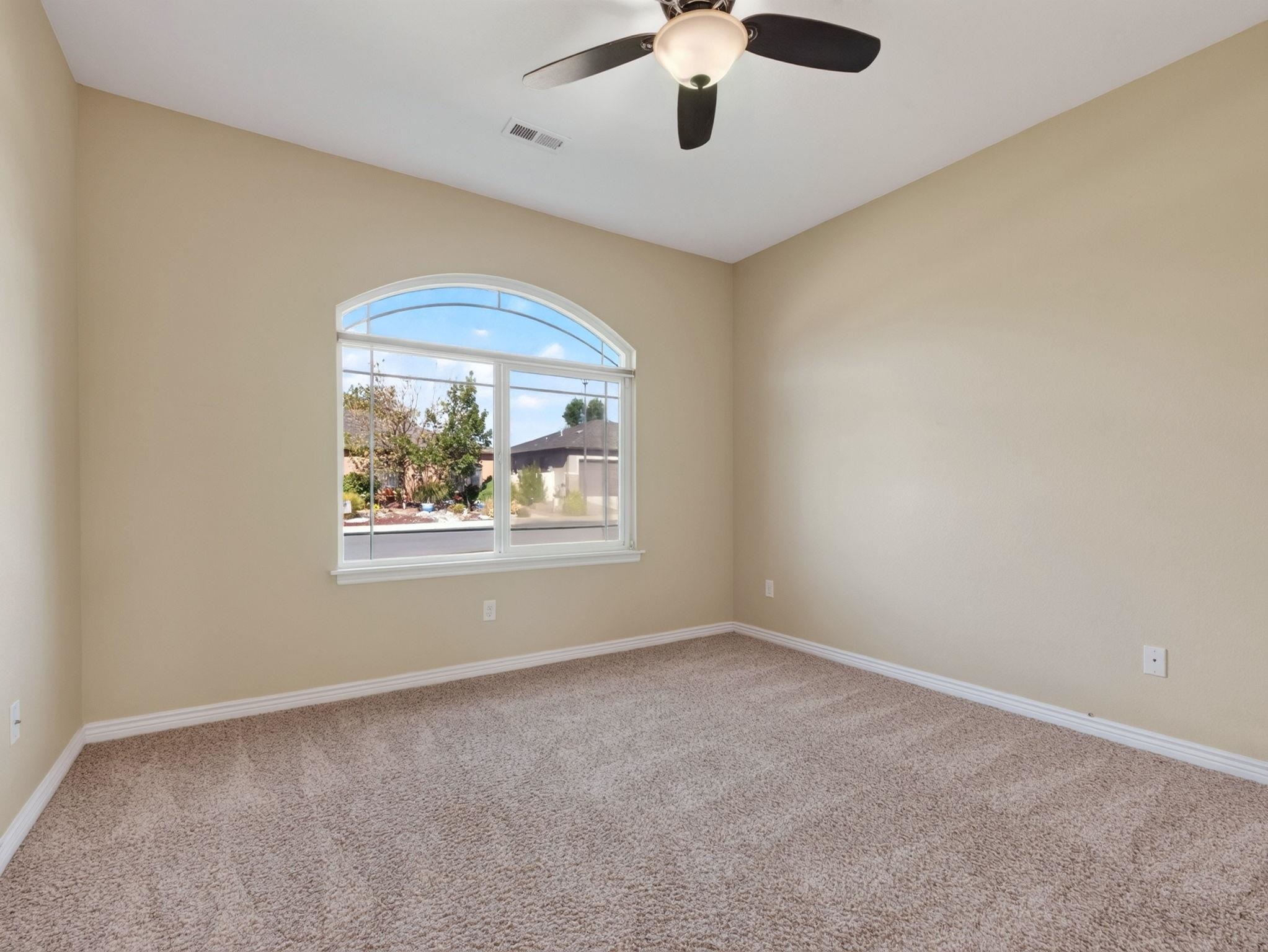 672 Muirfield Drive Property Photo 17