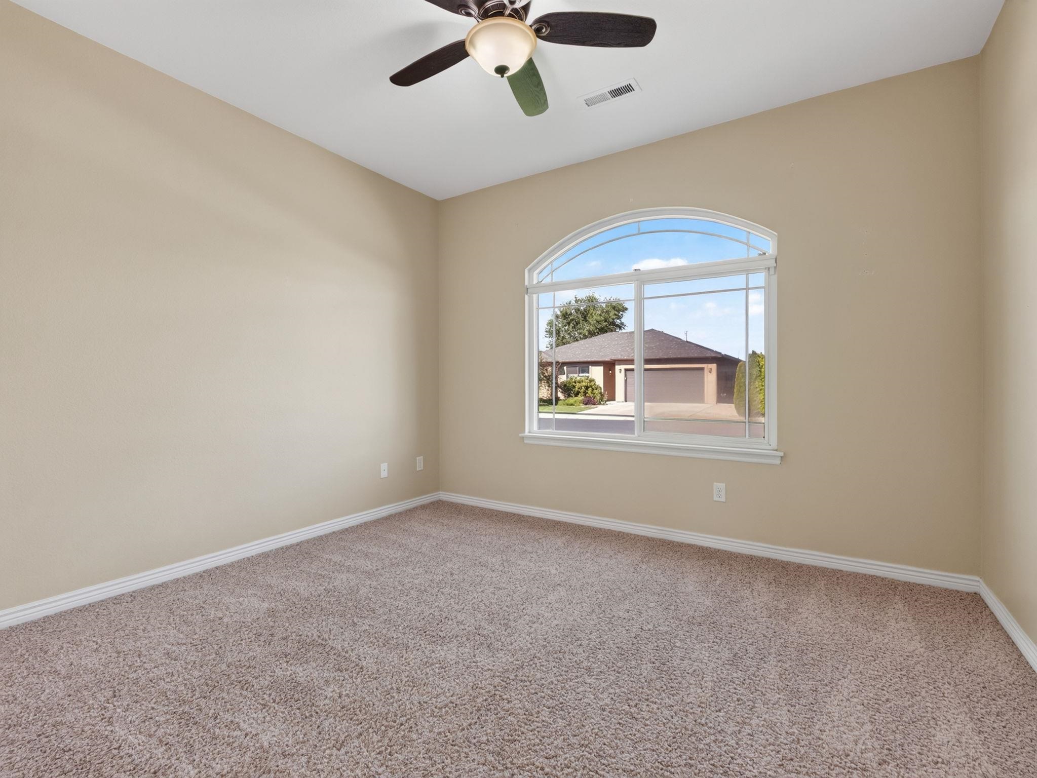 672 Muirfield Drive Property Photo 20