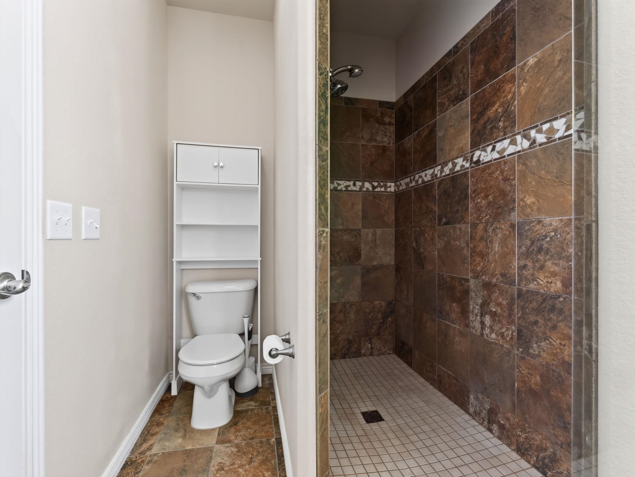 672 Muirfield Drive Property Photo 33