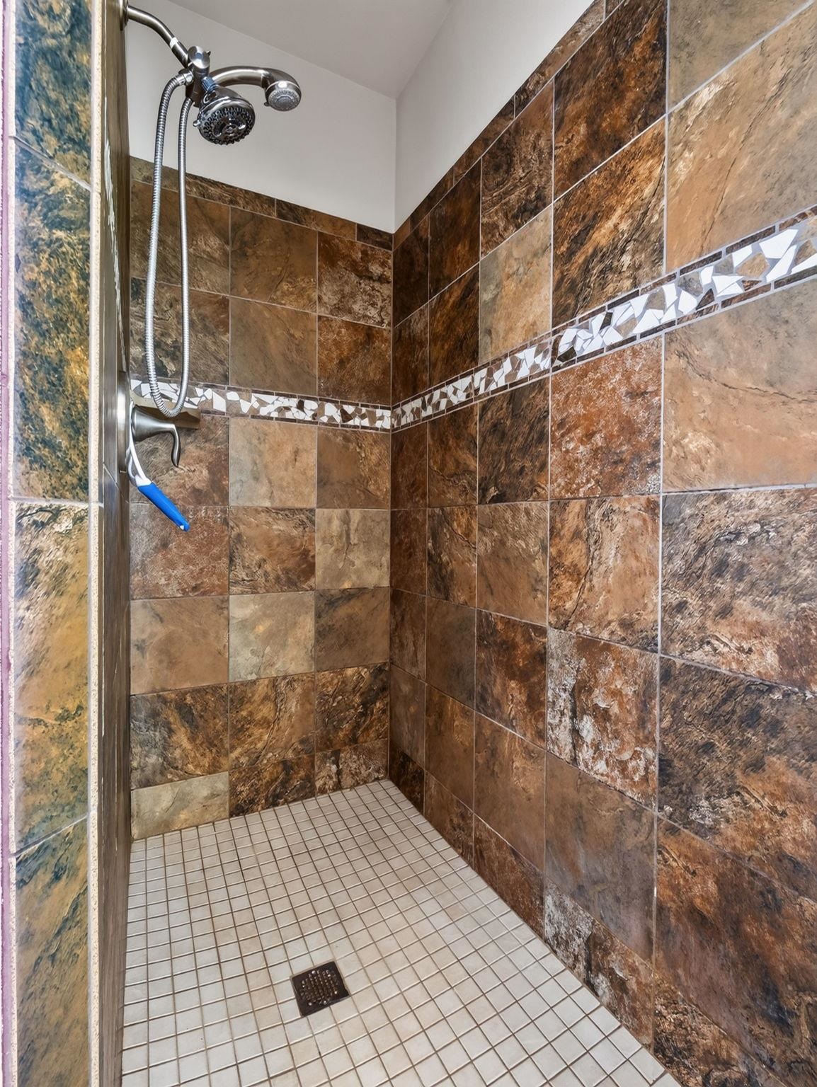 672 Muirfield Drive Property Photo 34