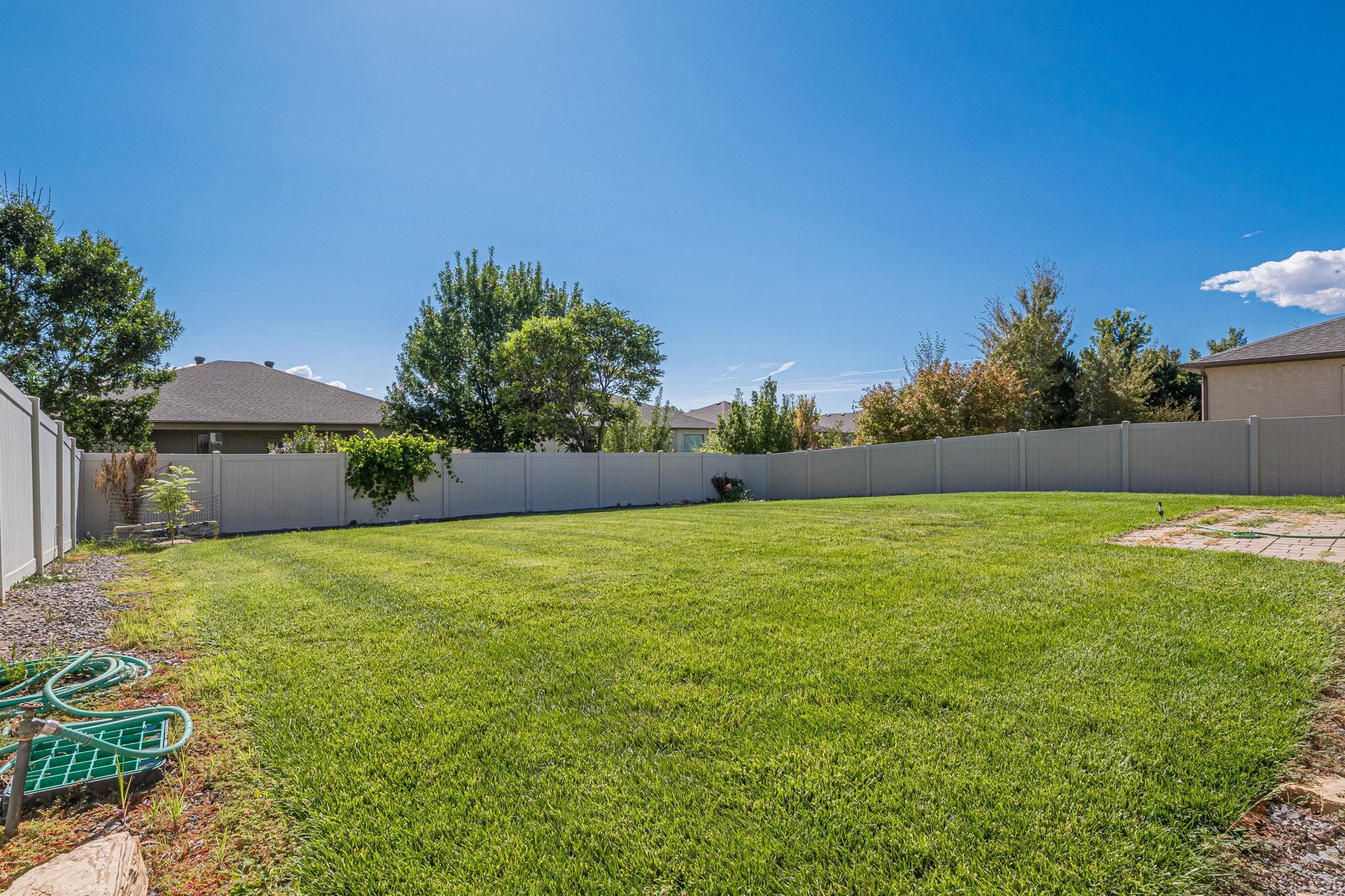 672 Muirfield Drive Property Photo 39