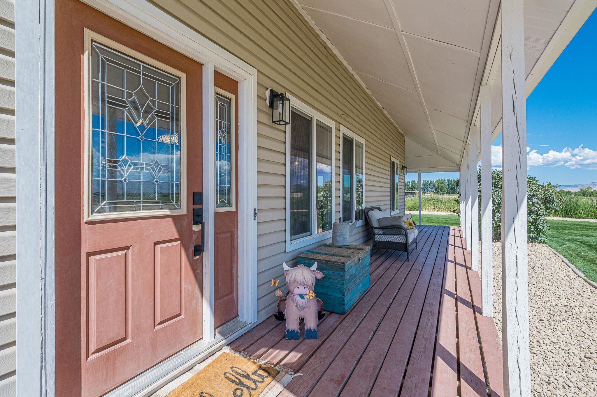 1255 12 1/2 Road Property Photo 5
