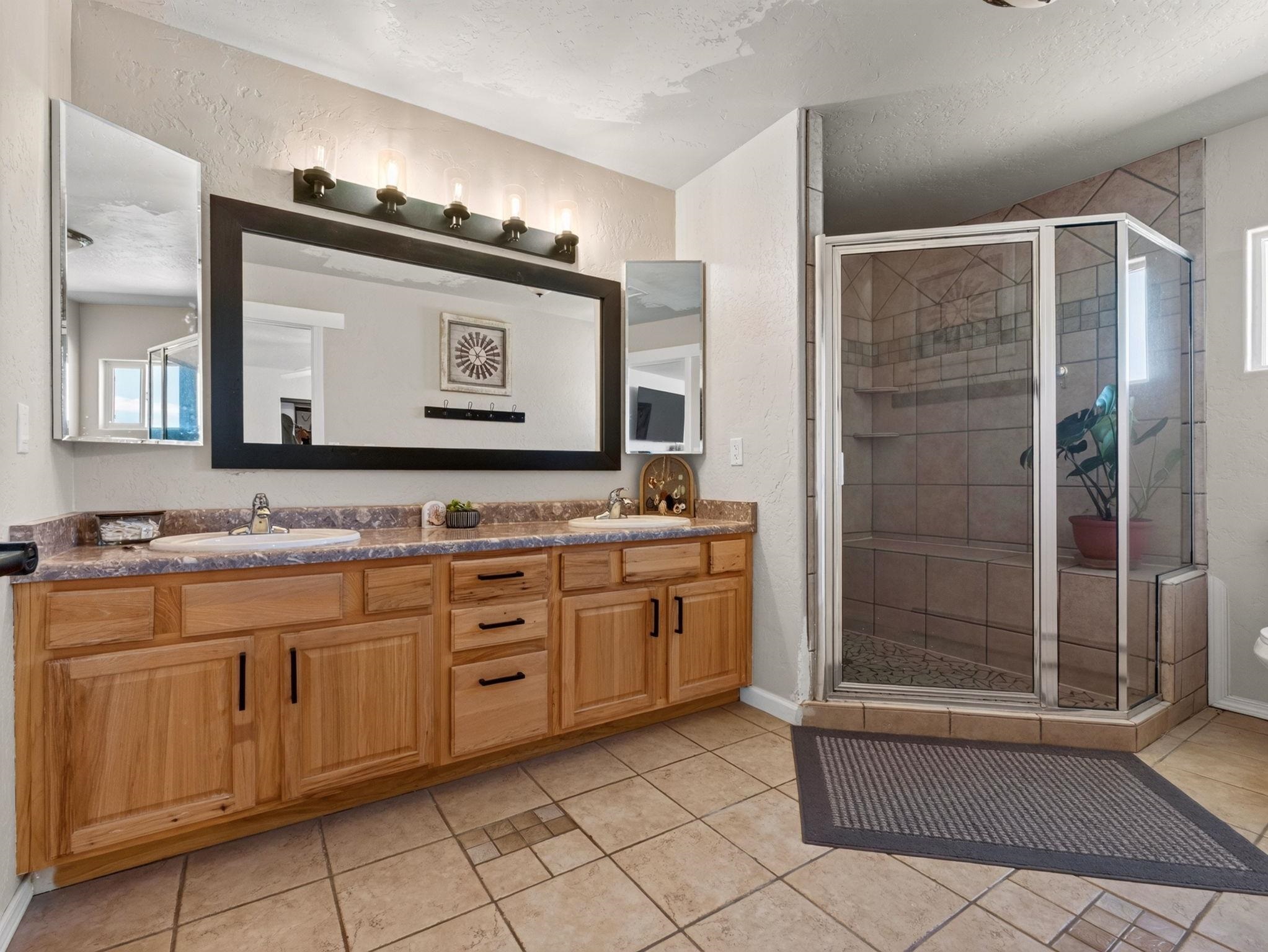 1255 12 1/2 Road Property Photo 25