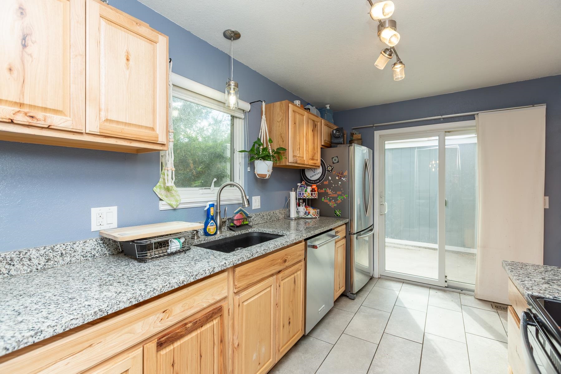 2829 Oxford Avenue Property Photo 10