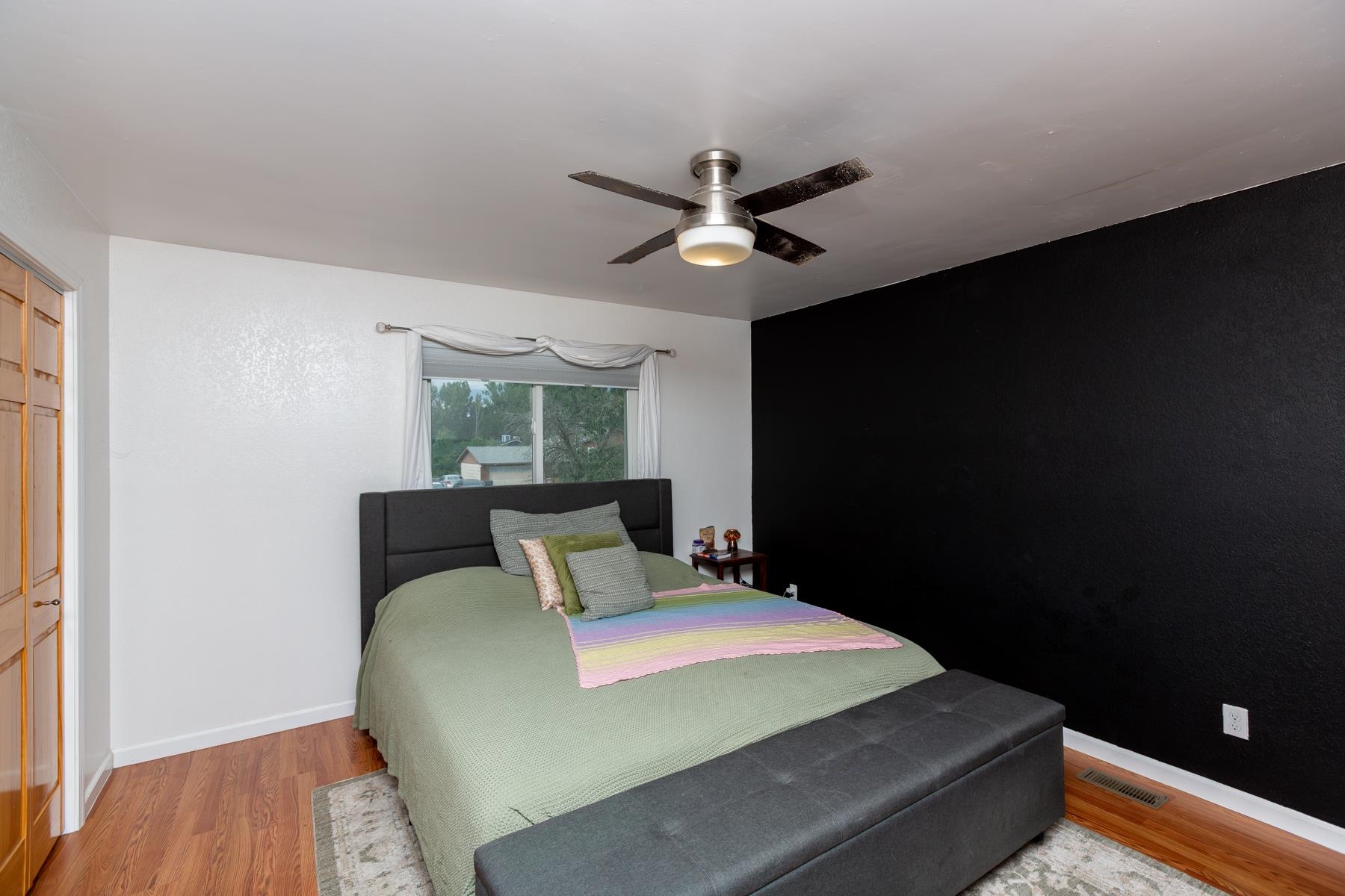 2829 Oxford Avenue Property Photo 13