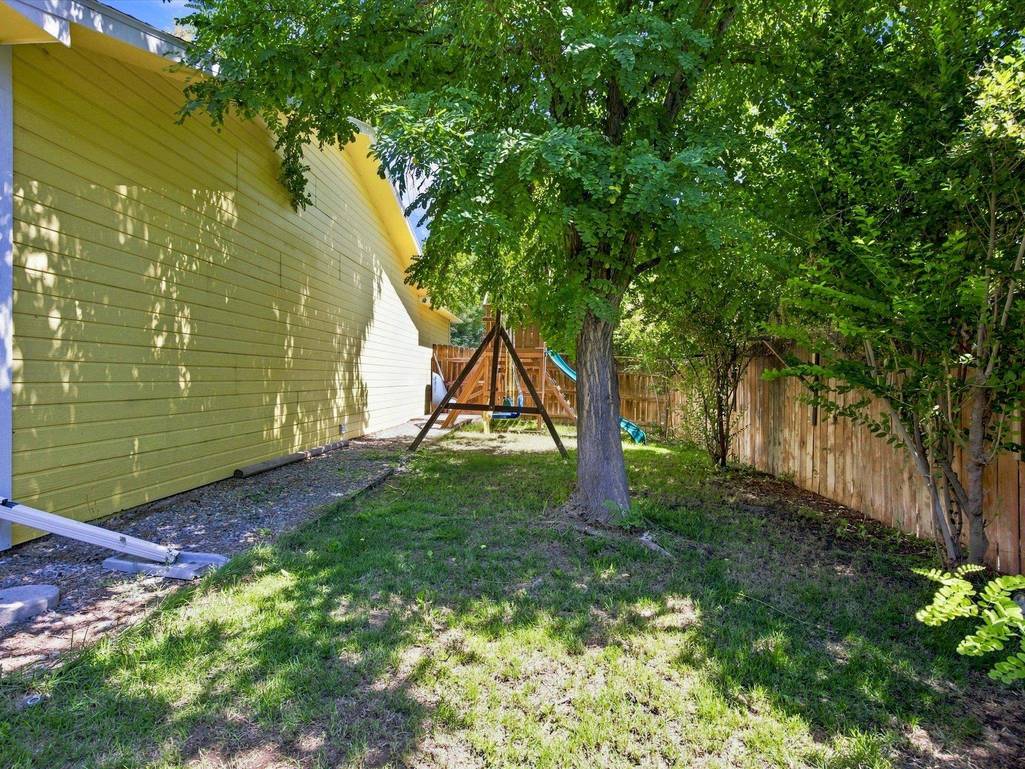 583 Darby Drive Property Photo 6