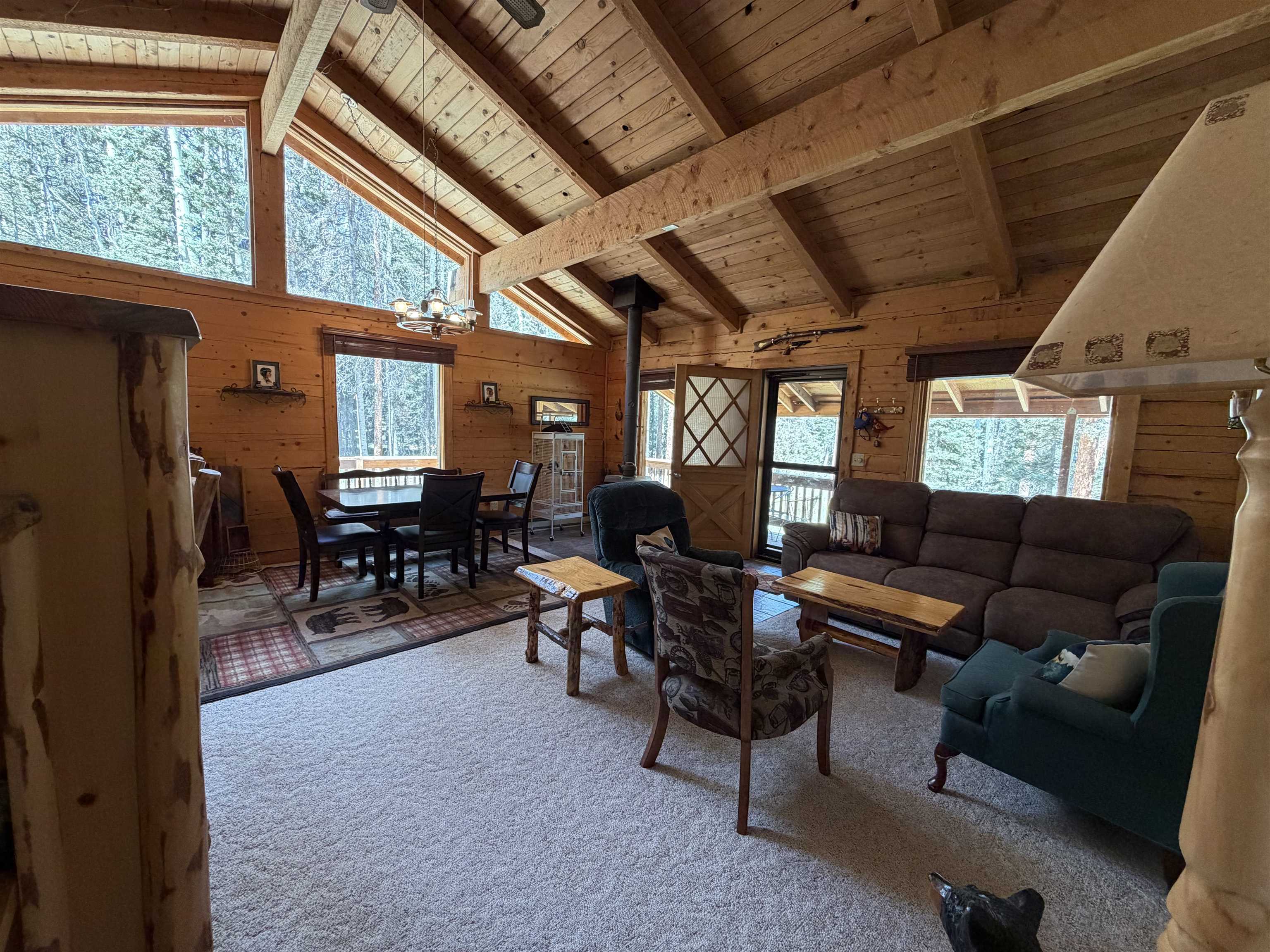 375 Balsam Road Property Photo 8