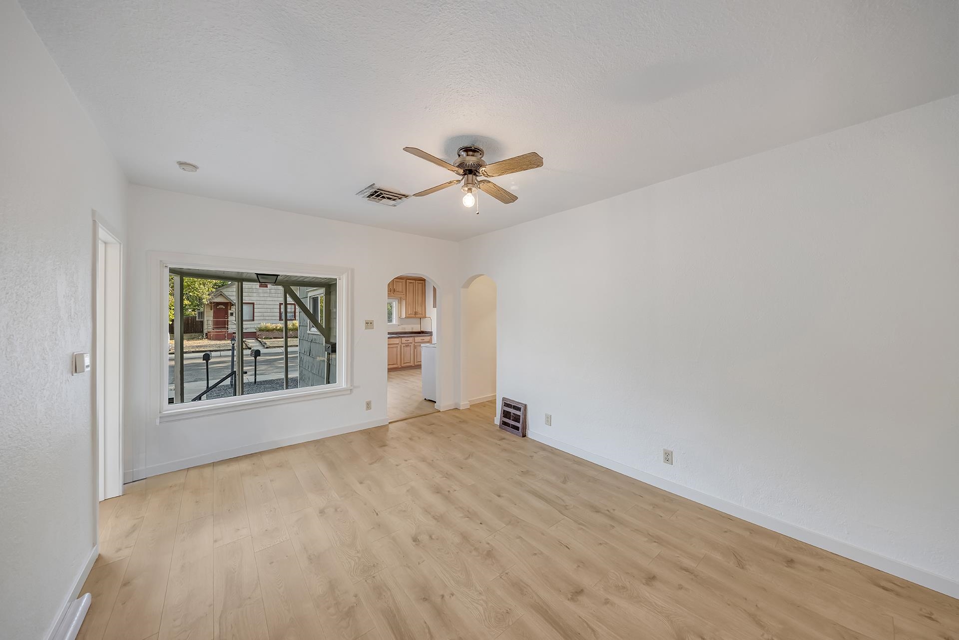 1445 Texas Avenue Property Photo 6