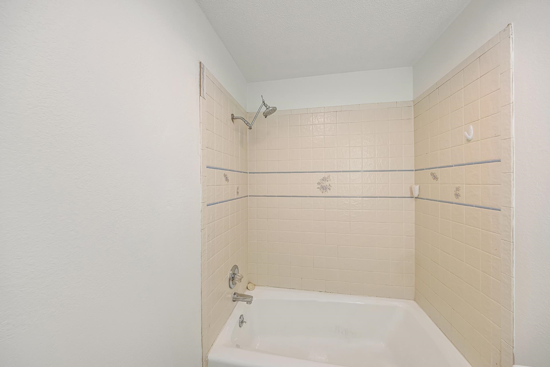 1445 Texas Avenue Property Photo 16